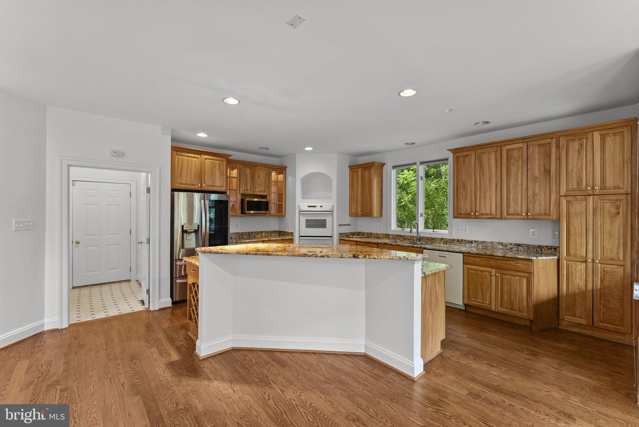 STONELEIGH - Residential