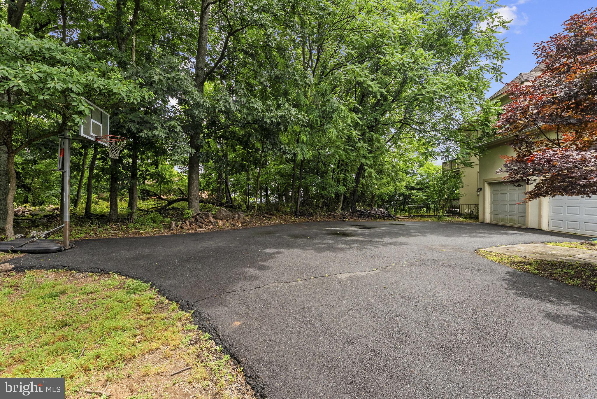 STONELEIGH - Residential