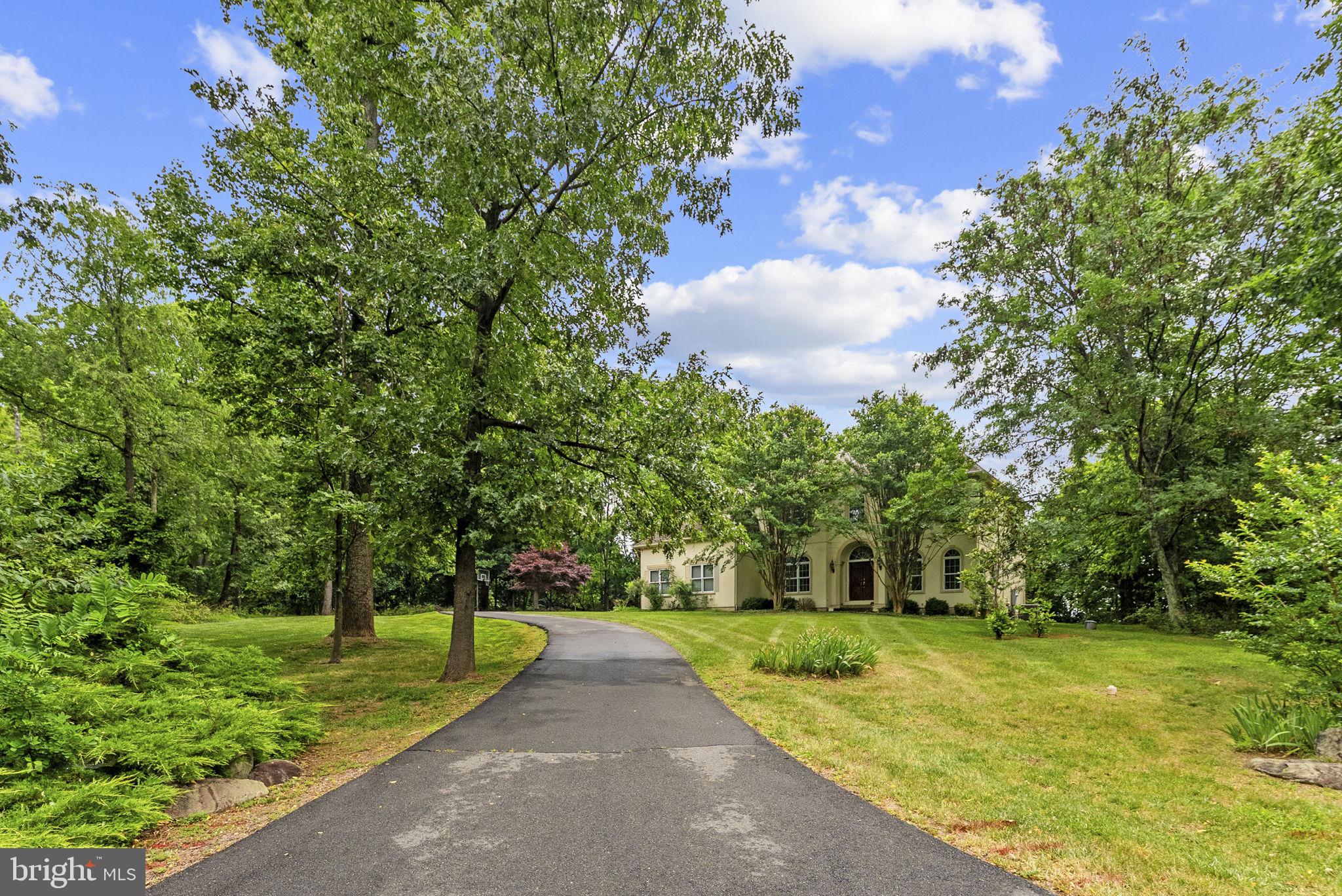 STONELEIGH - Residential