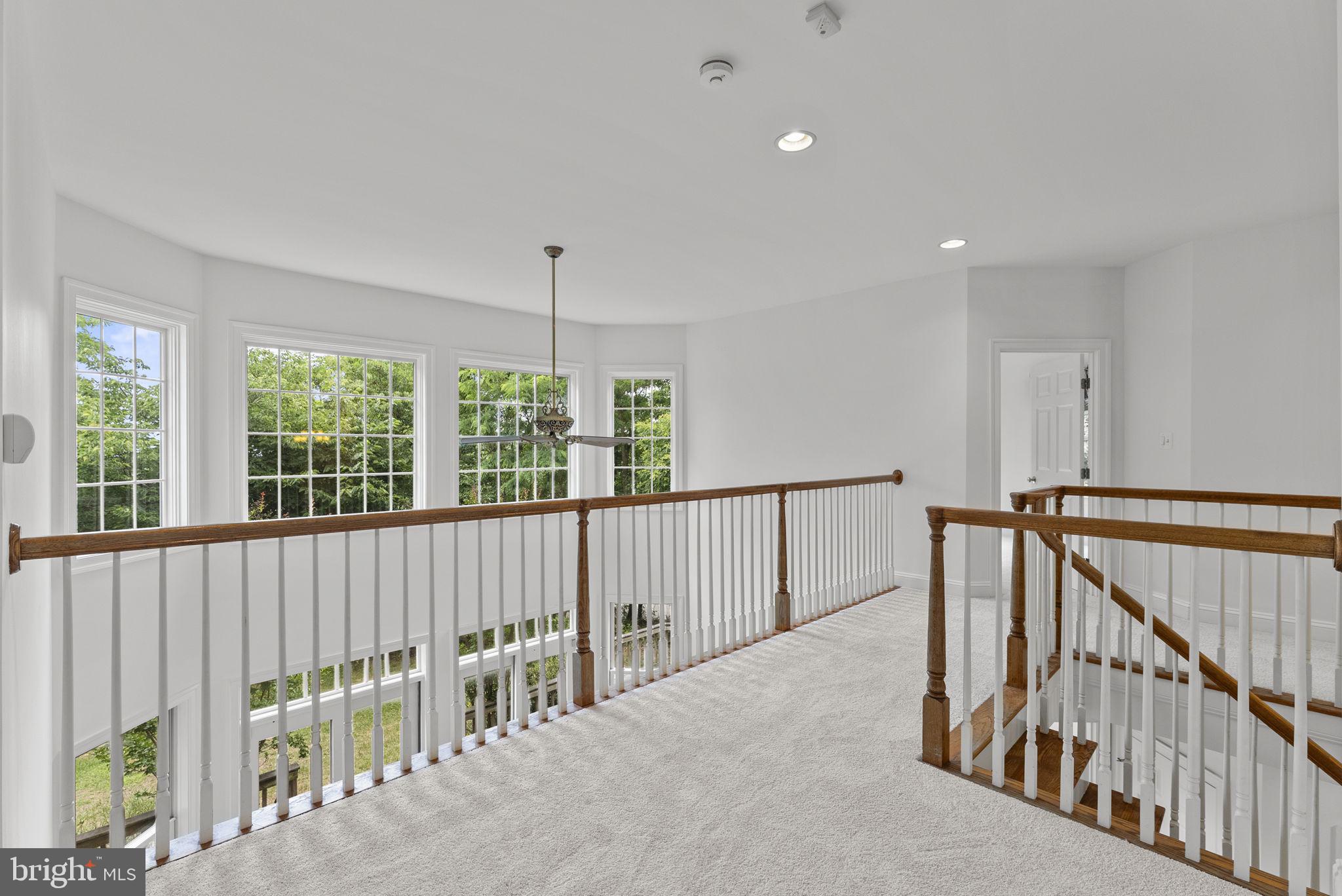 STONELEIGH - Residential