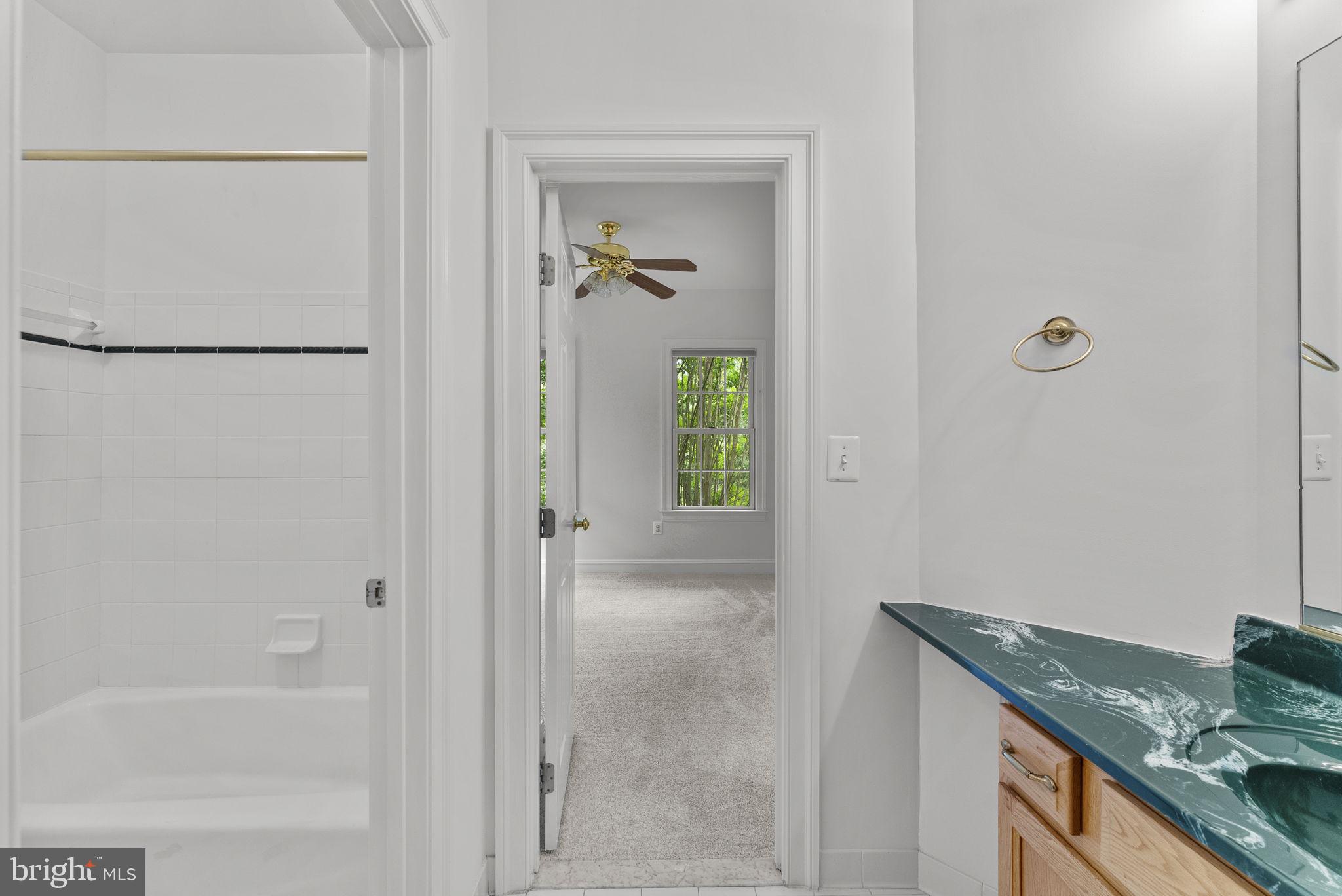 STONELEIGH - Residential