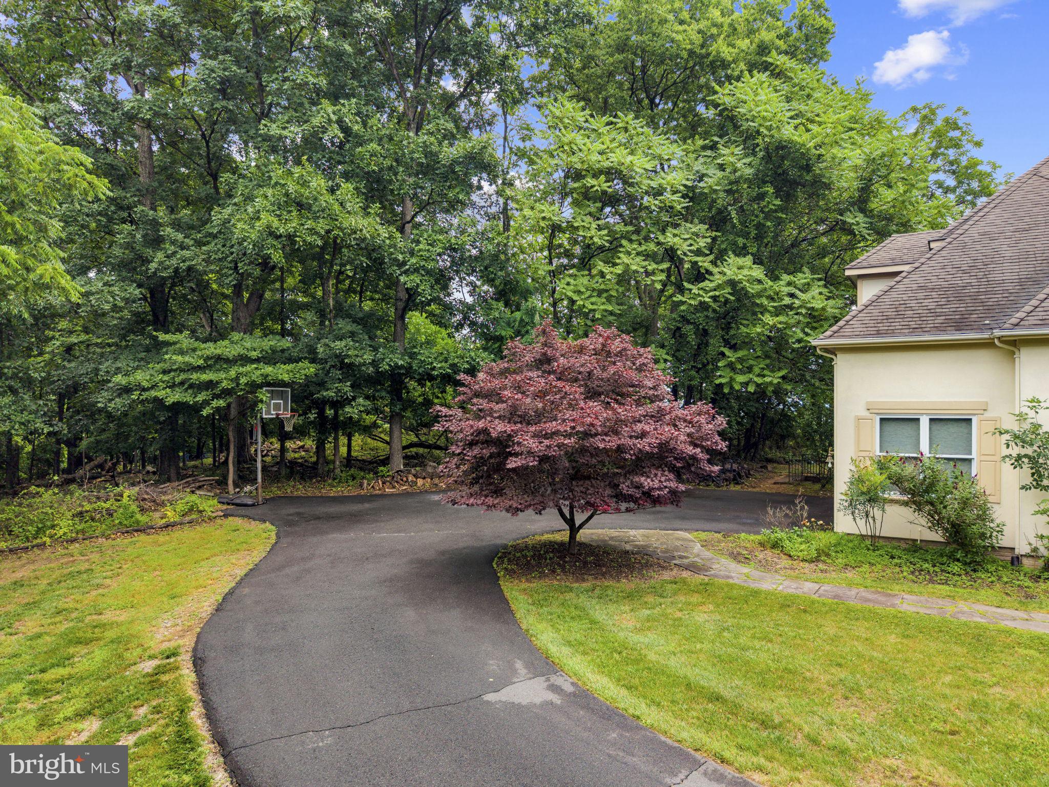 STONELEIGH - Residential