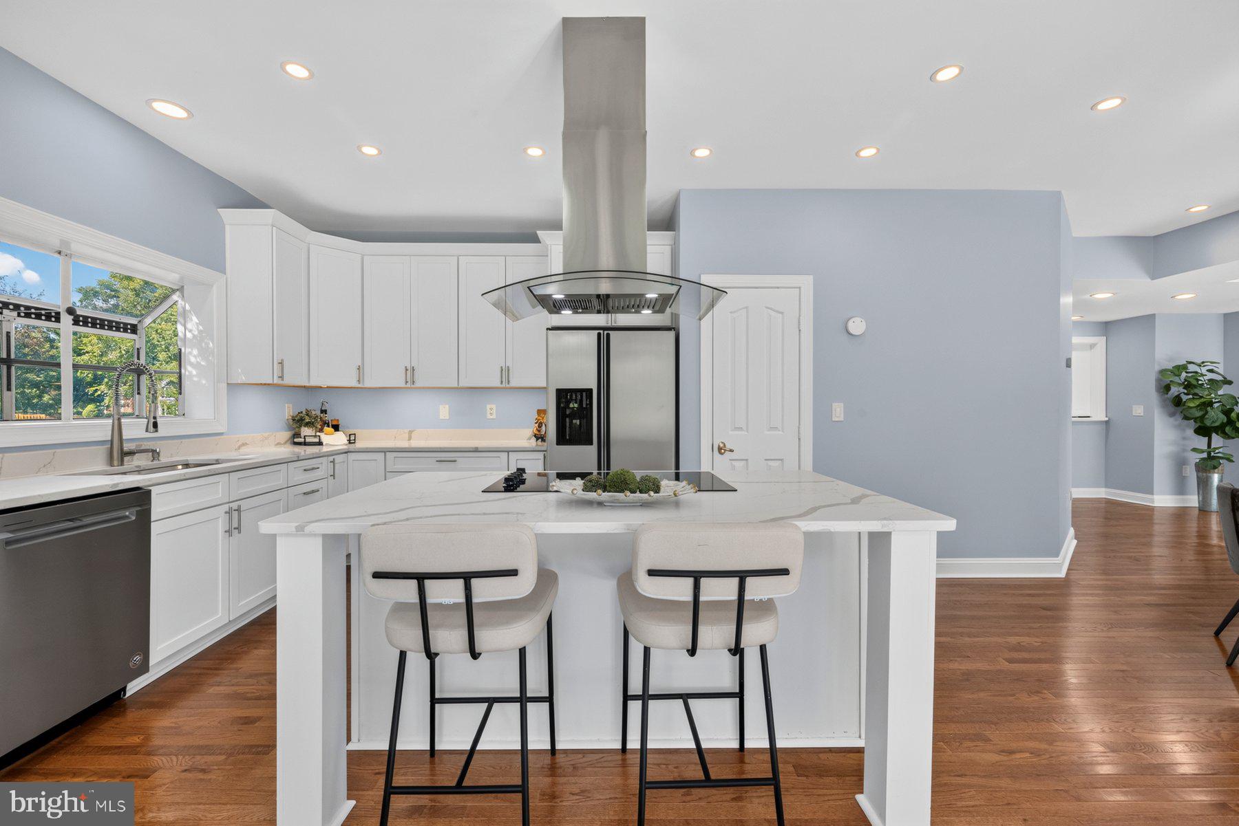 REDLAND KNOLLS - Residential