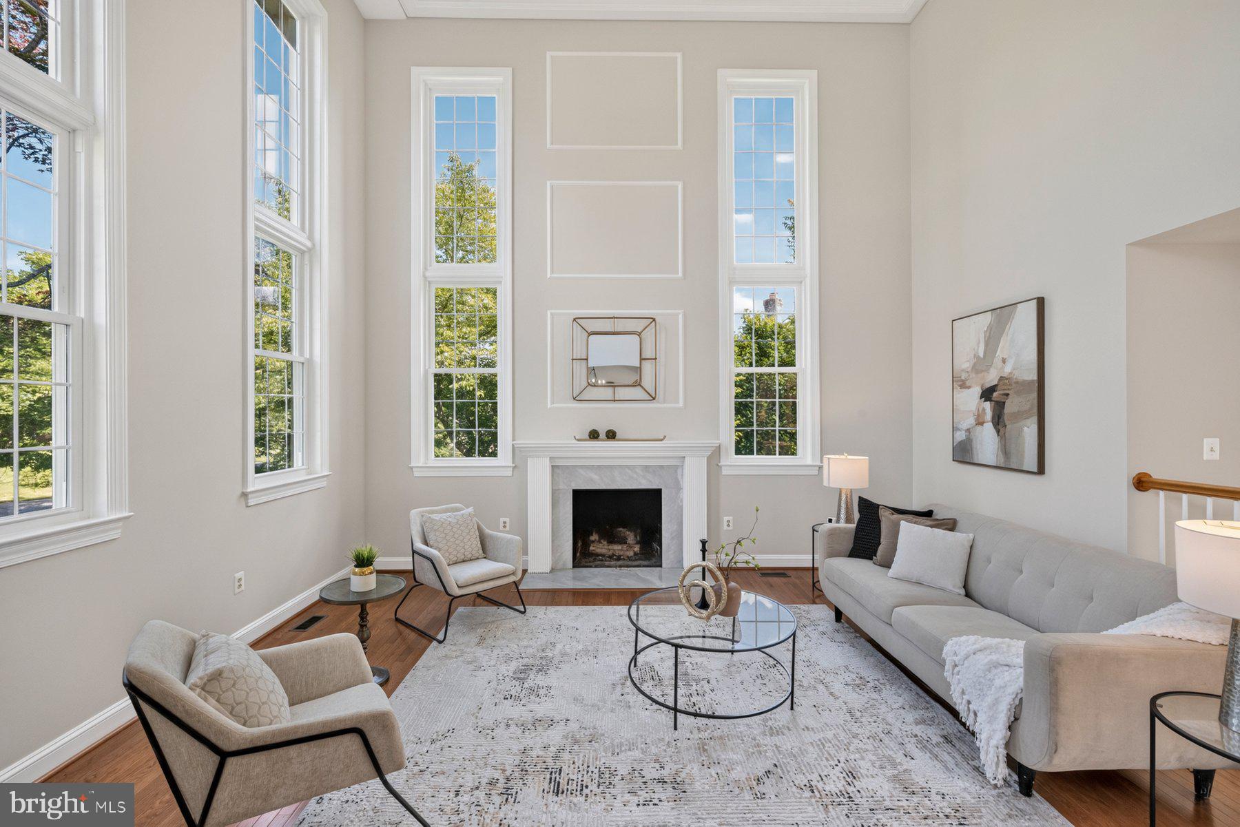 REDLAND KNOLLS - Residential