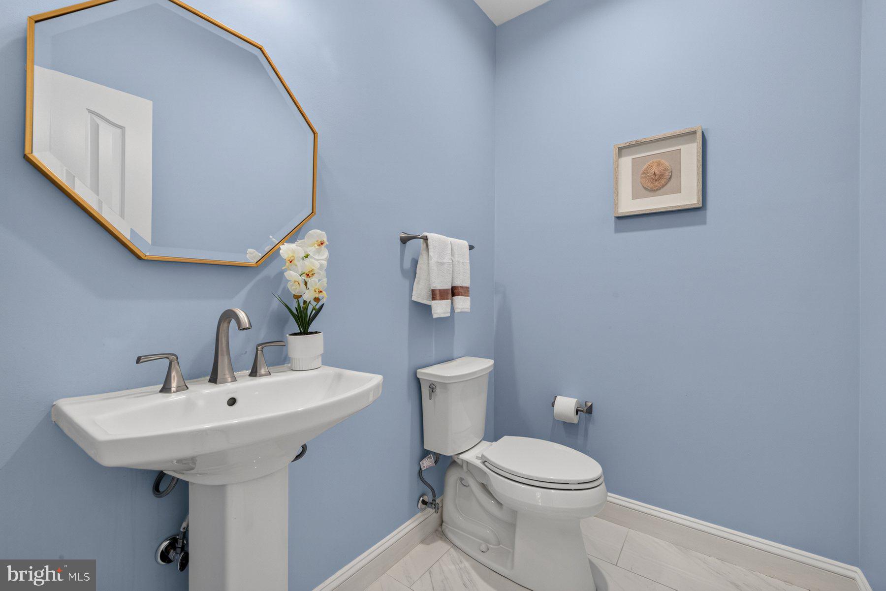 REDLAND KNOLLS - Residential
