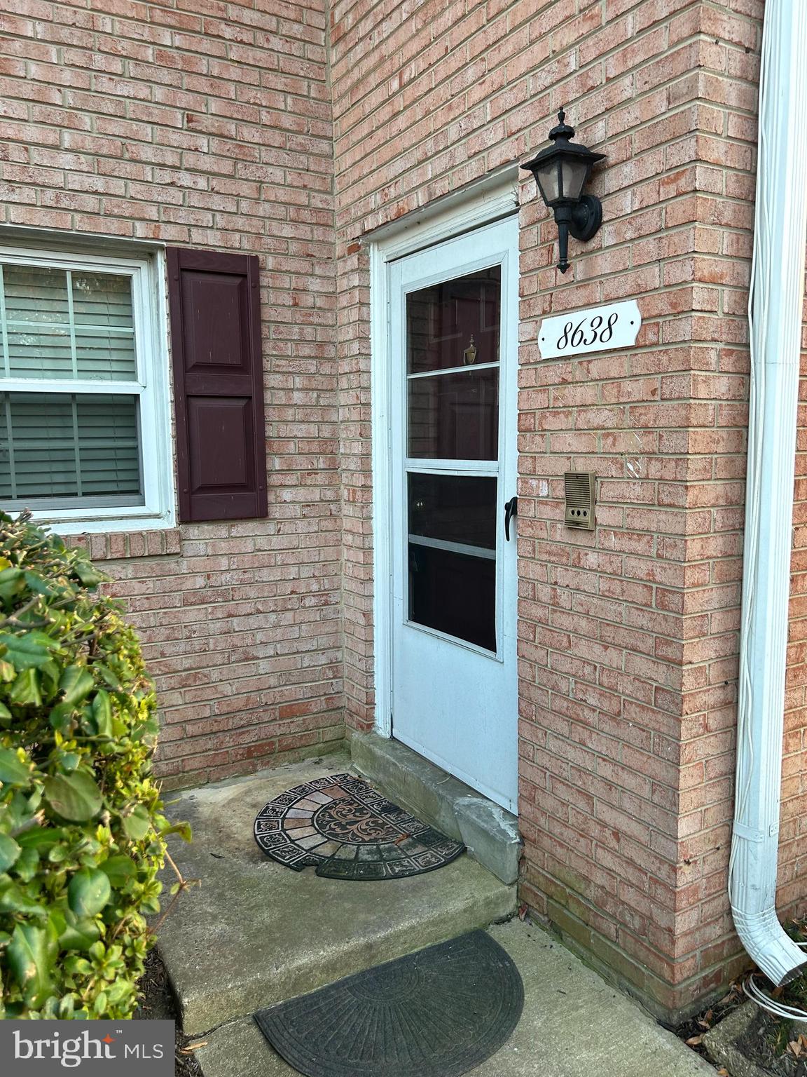 This two-bedroom, one-bathroom townhome features a classic brick facade, exuding timeless charm. Located in a tranquil neighborhood, it offers a spacious interior, connecting the living and dining areas. With the convenience of a dedicated parking lot, this townhome is a practical choice for modern living in Fairfax County. Credit of 650 or higher required. Pets on a case by case basis.