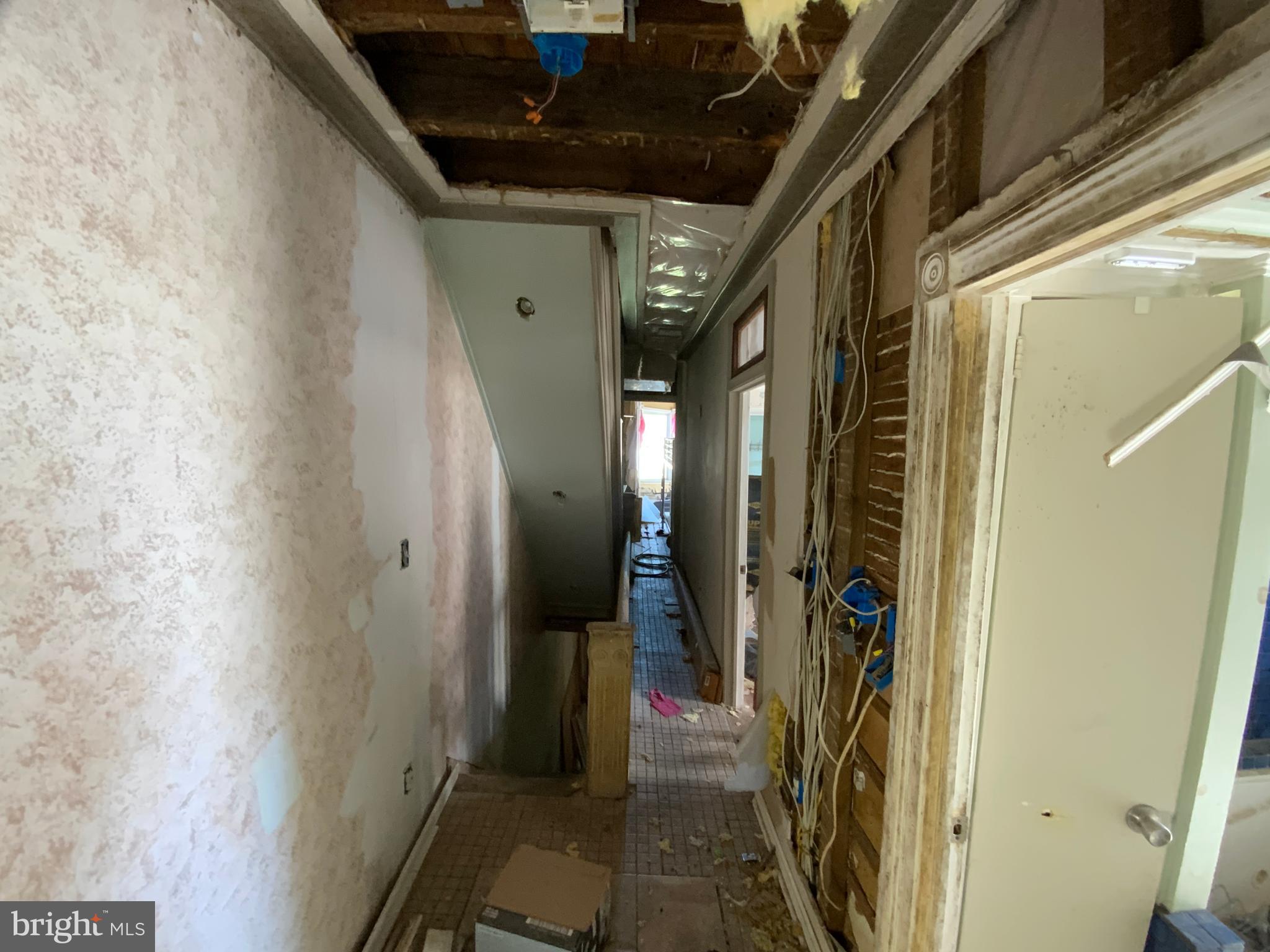 NORRISTOWN - Residential