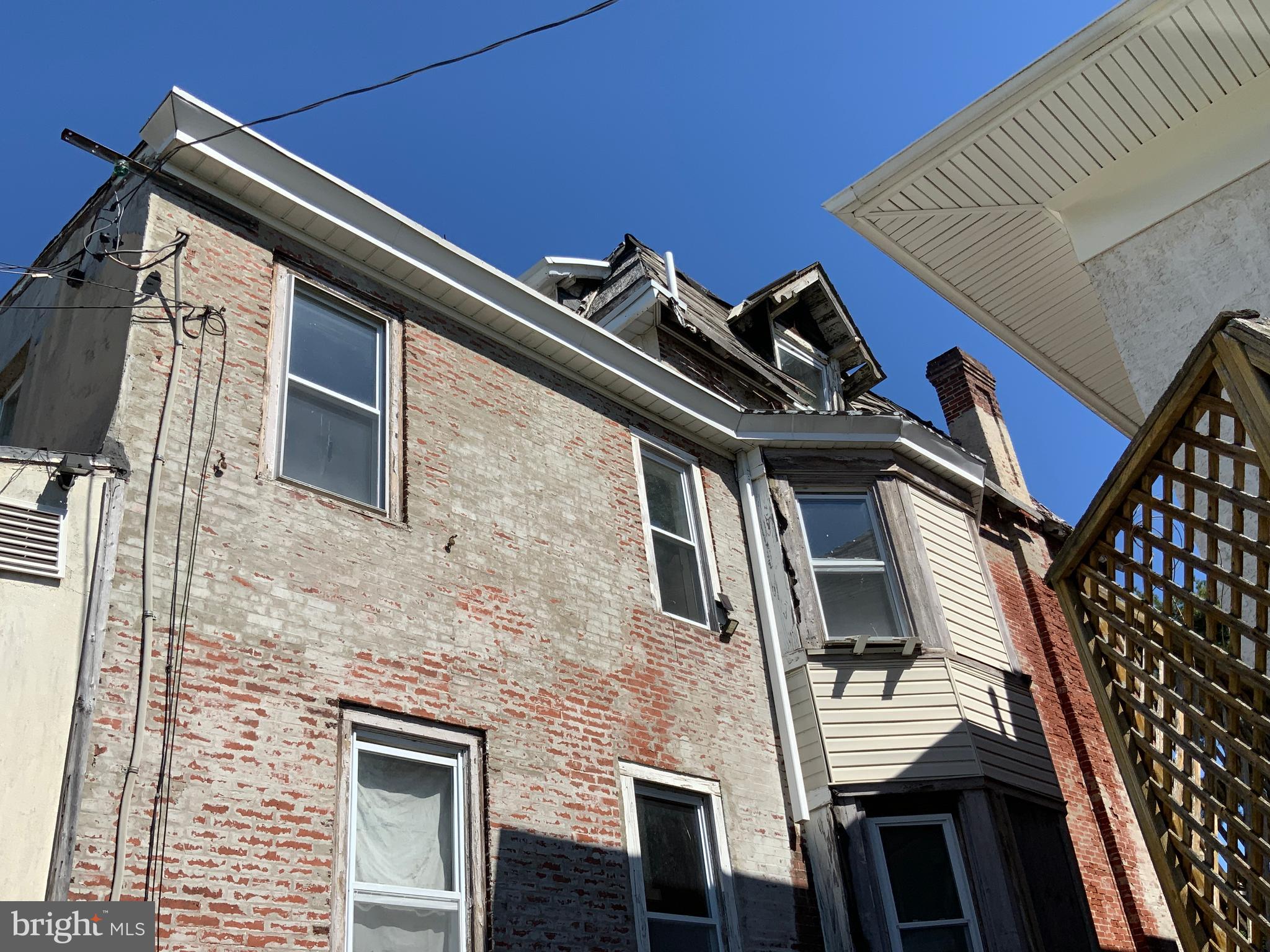 NORRISTOWN - Residential