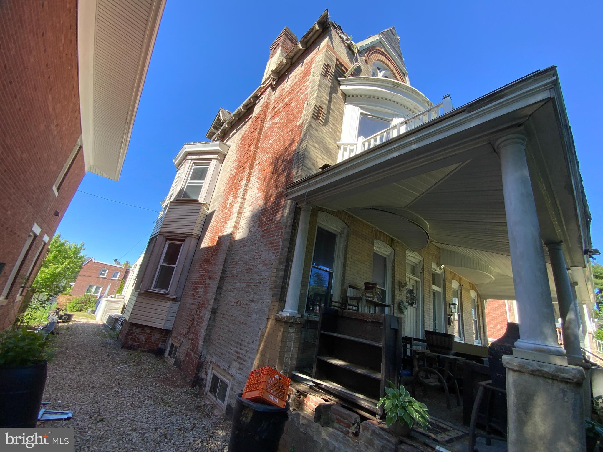NORRISTOWN - Residential