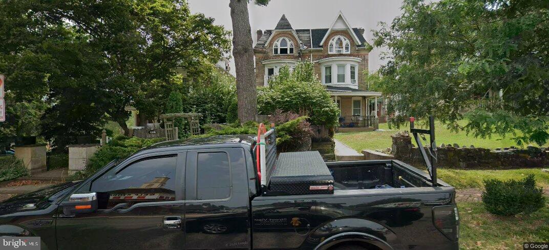 NORRISTOWN - Residential