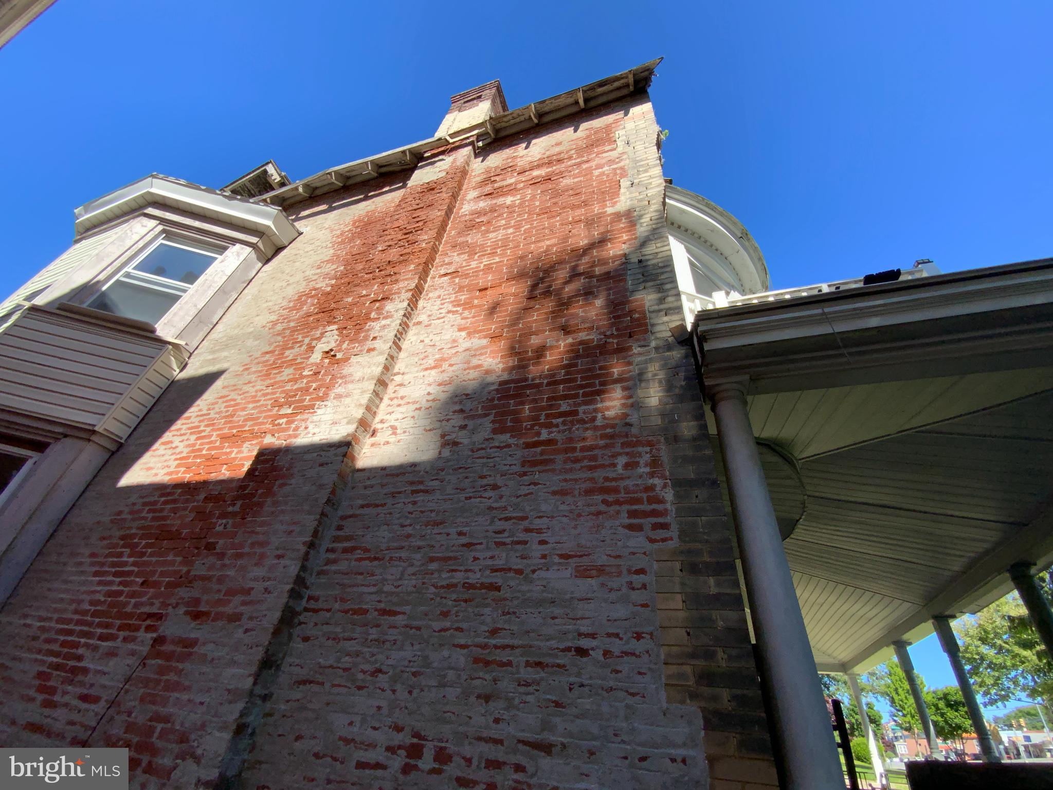 NORRISTOWN - Residential
