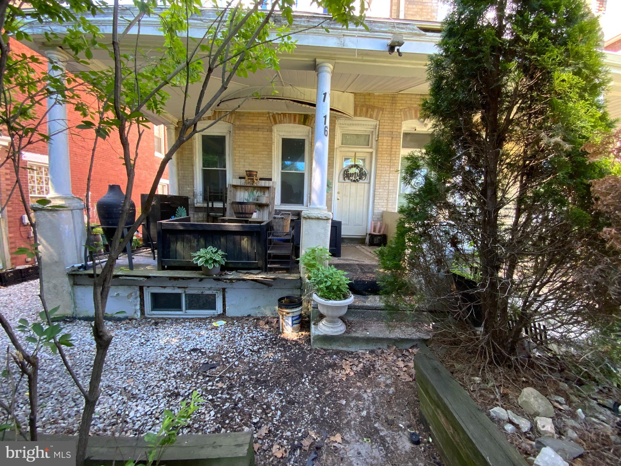 NORRISTOWN - Residential