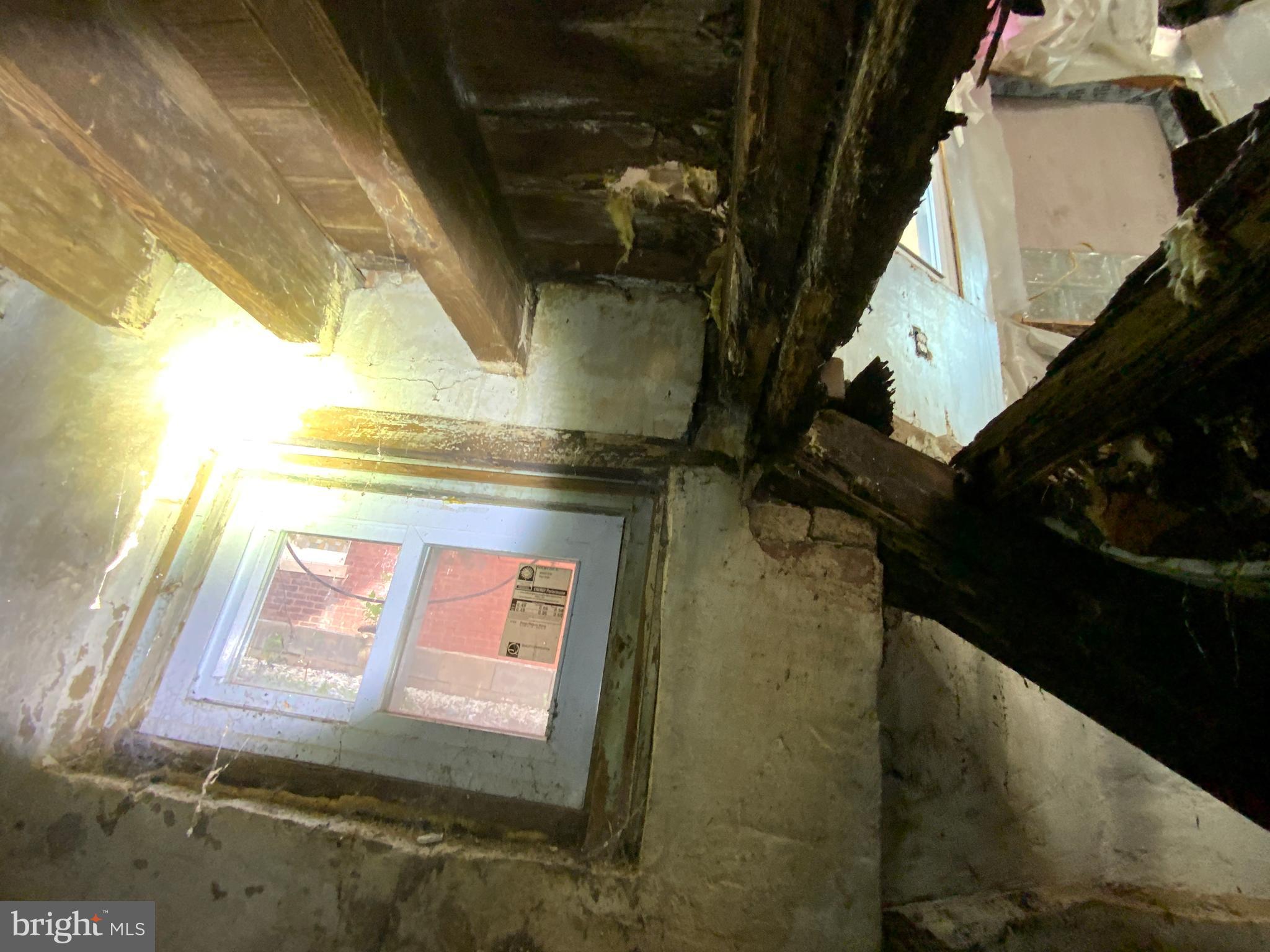 NORRISTOWN - Residential