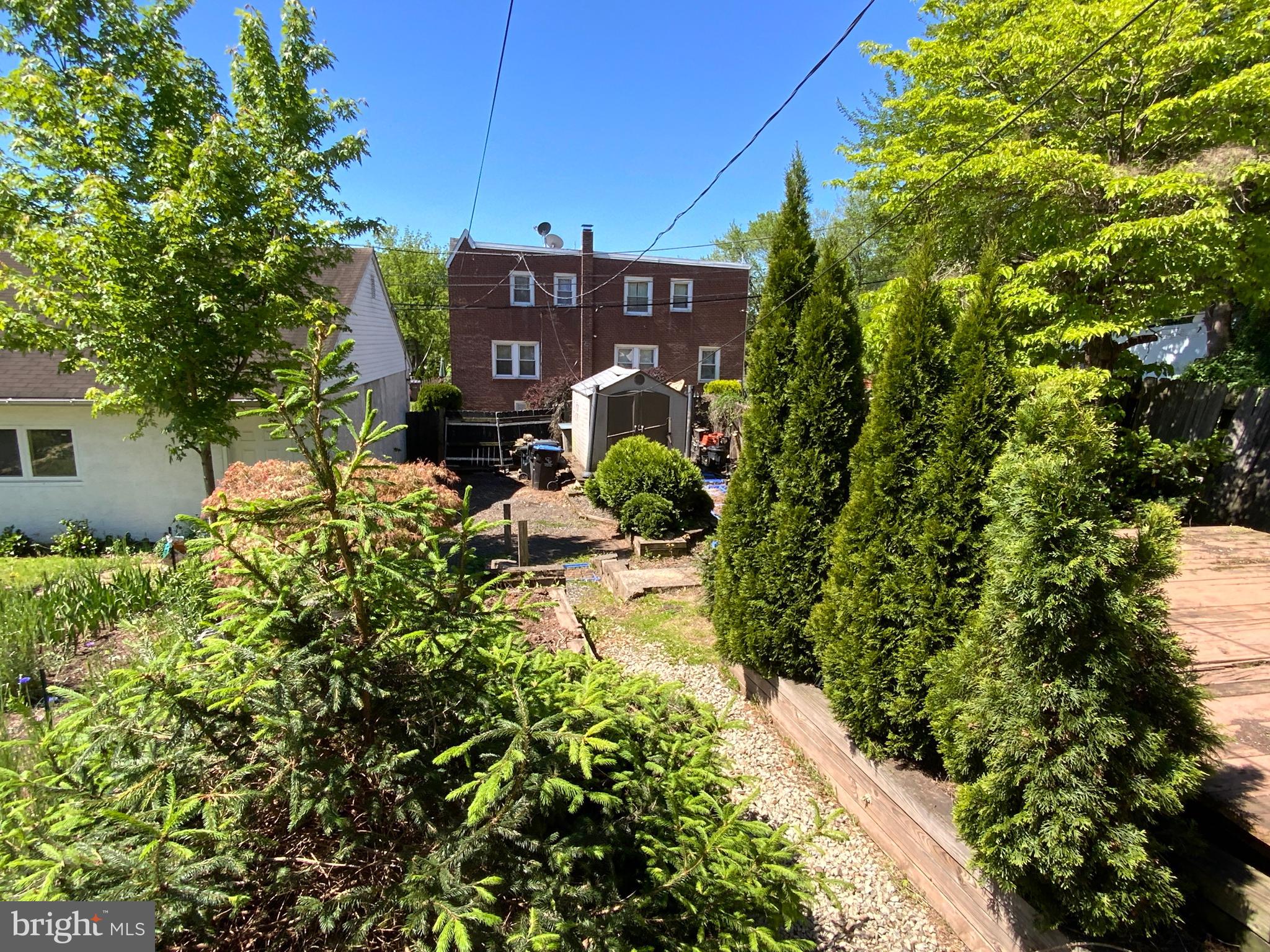 NORRISTOWN - Residential