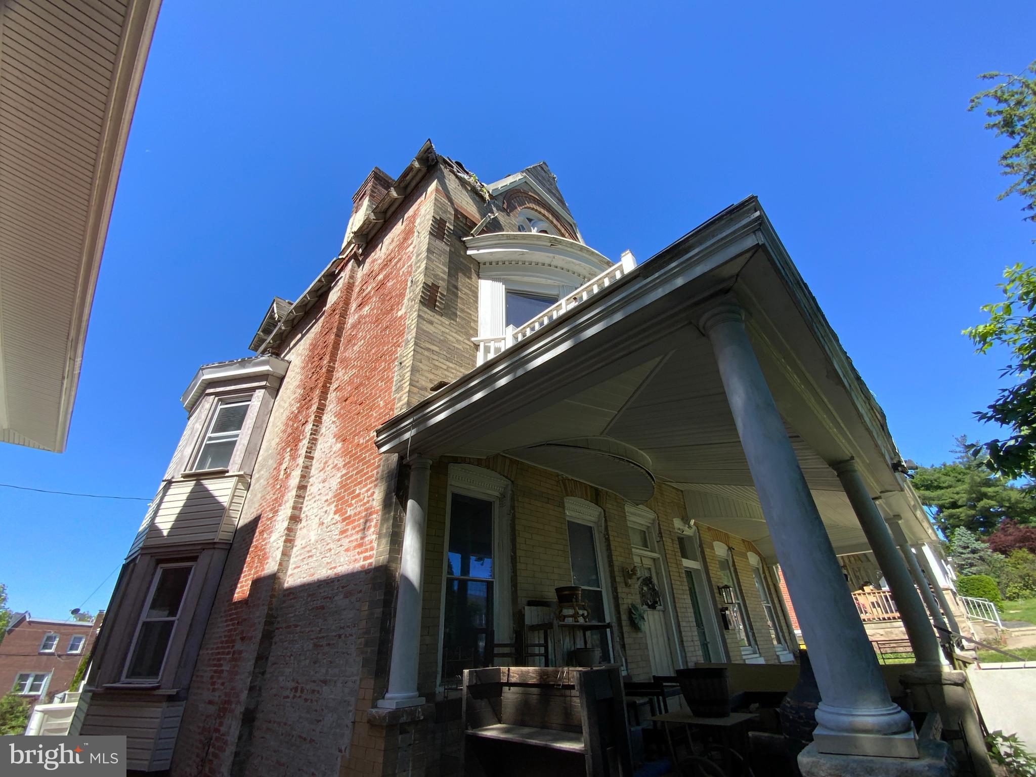 NORRISTOWN - Residential