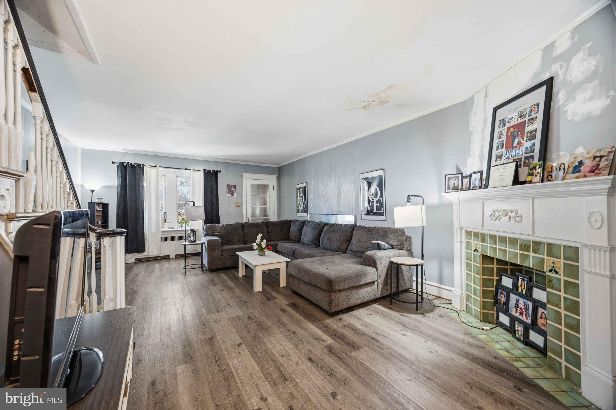 HOLMESBURG - Residential