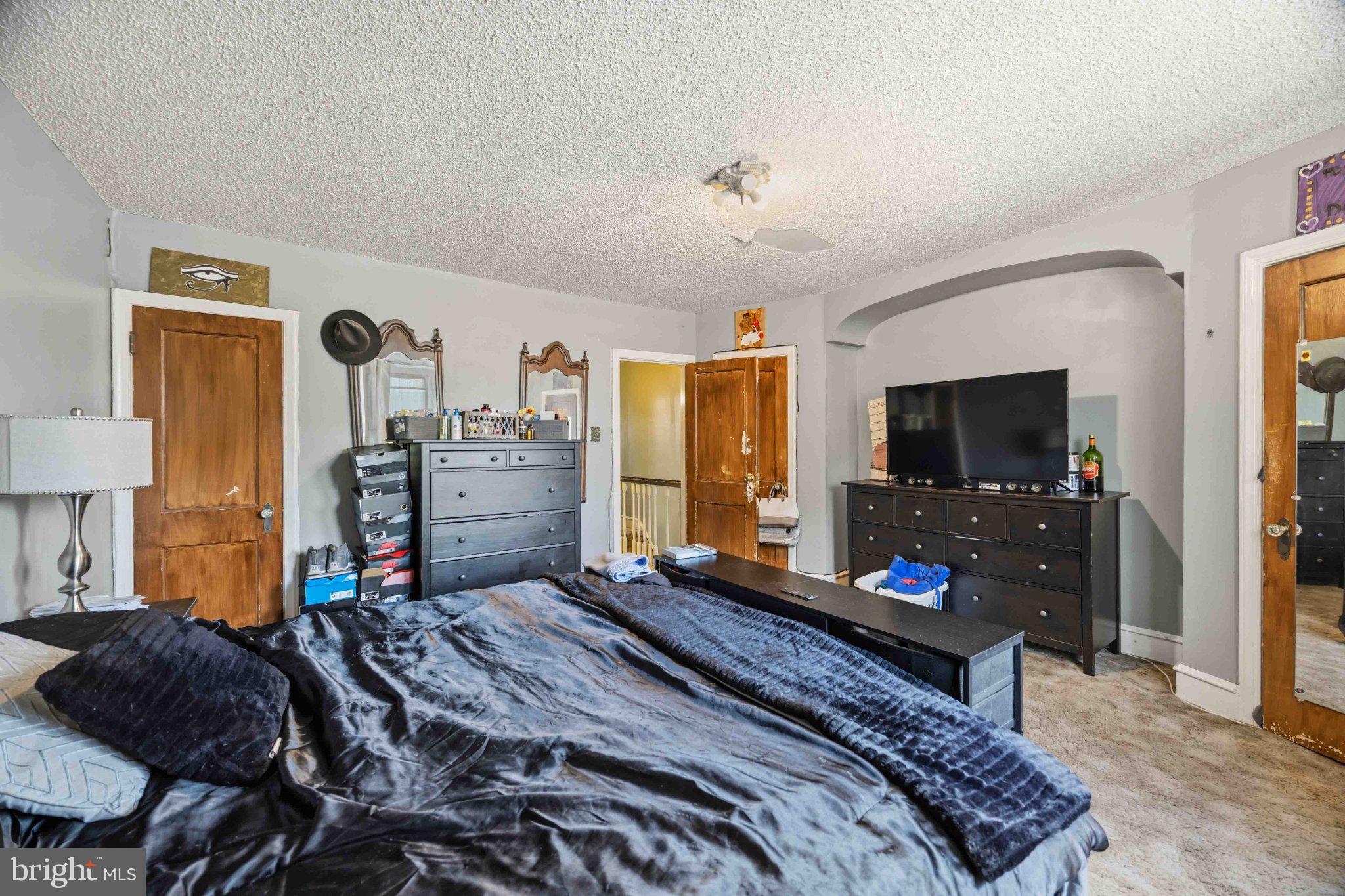 HOLMESBURG - Residential