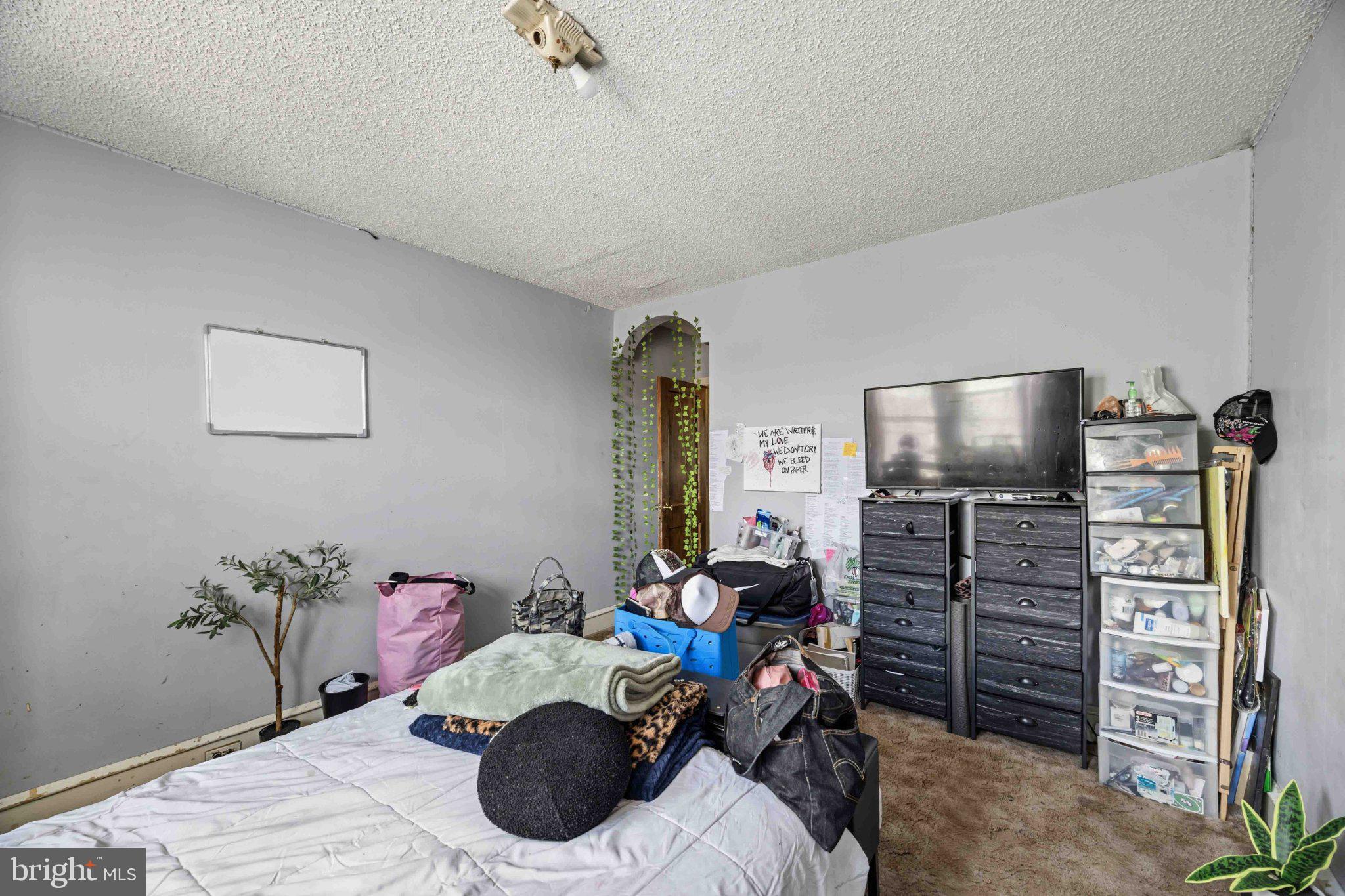 HOLMESBURG - Residential