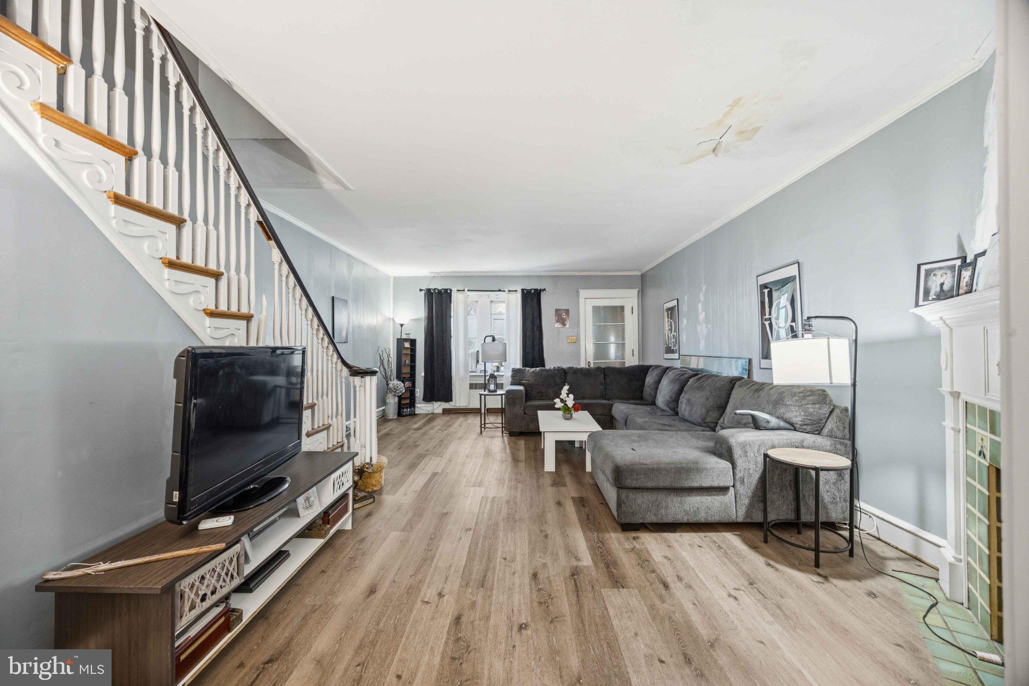 HOLMESBURG - Residential