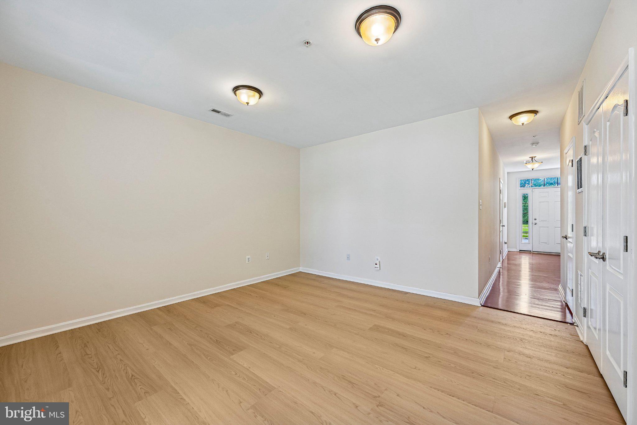 ARORA HILLS - Residential