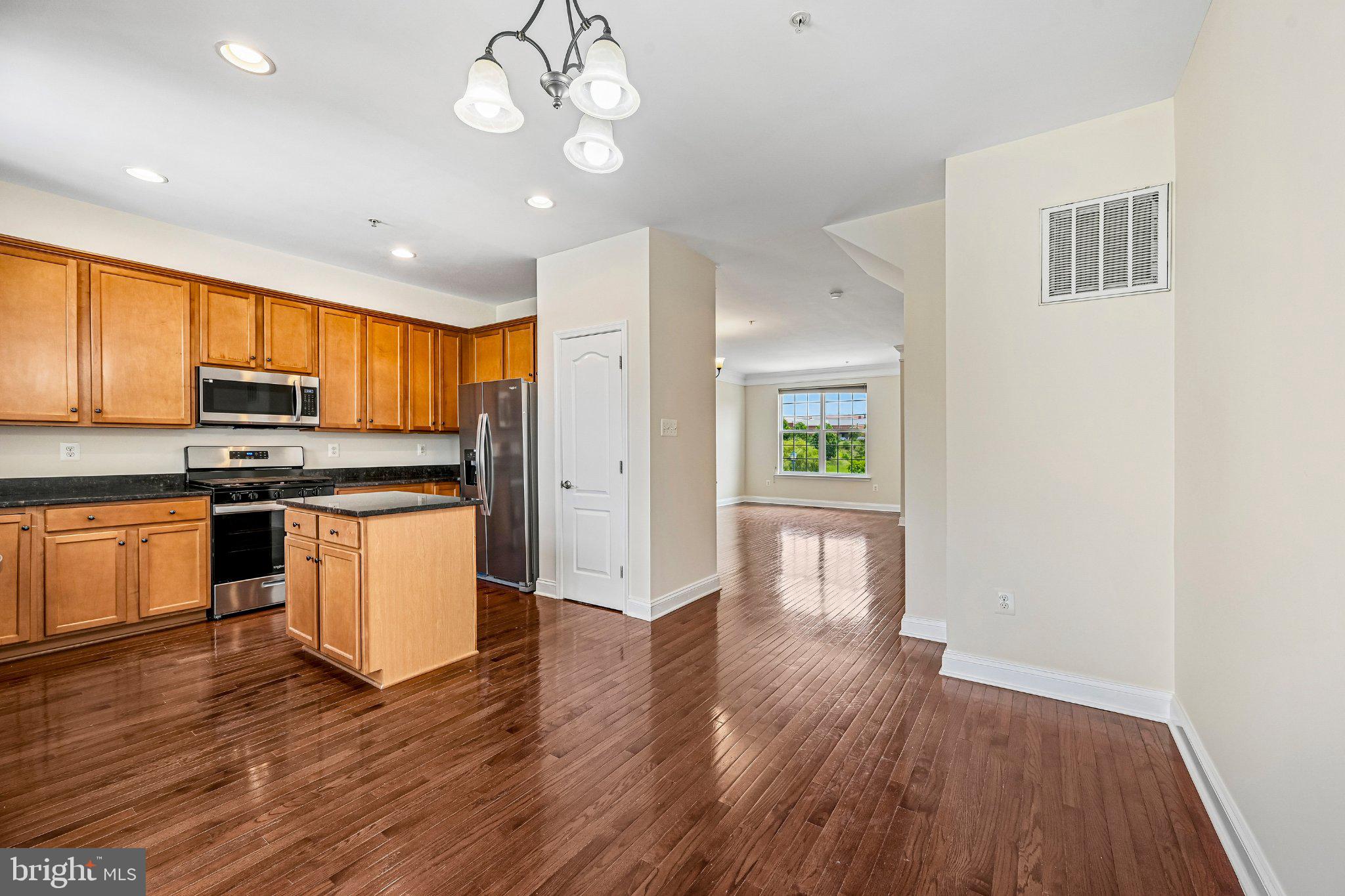 ARORA HILLS - Residential