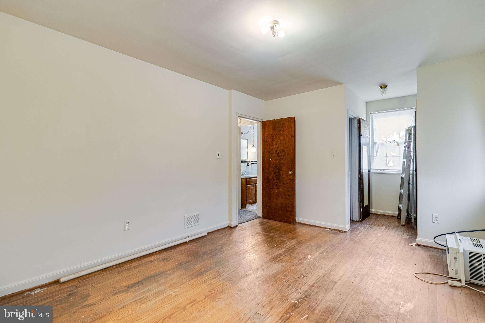 HILLCREST HEIGHTS - Residential