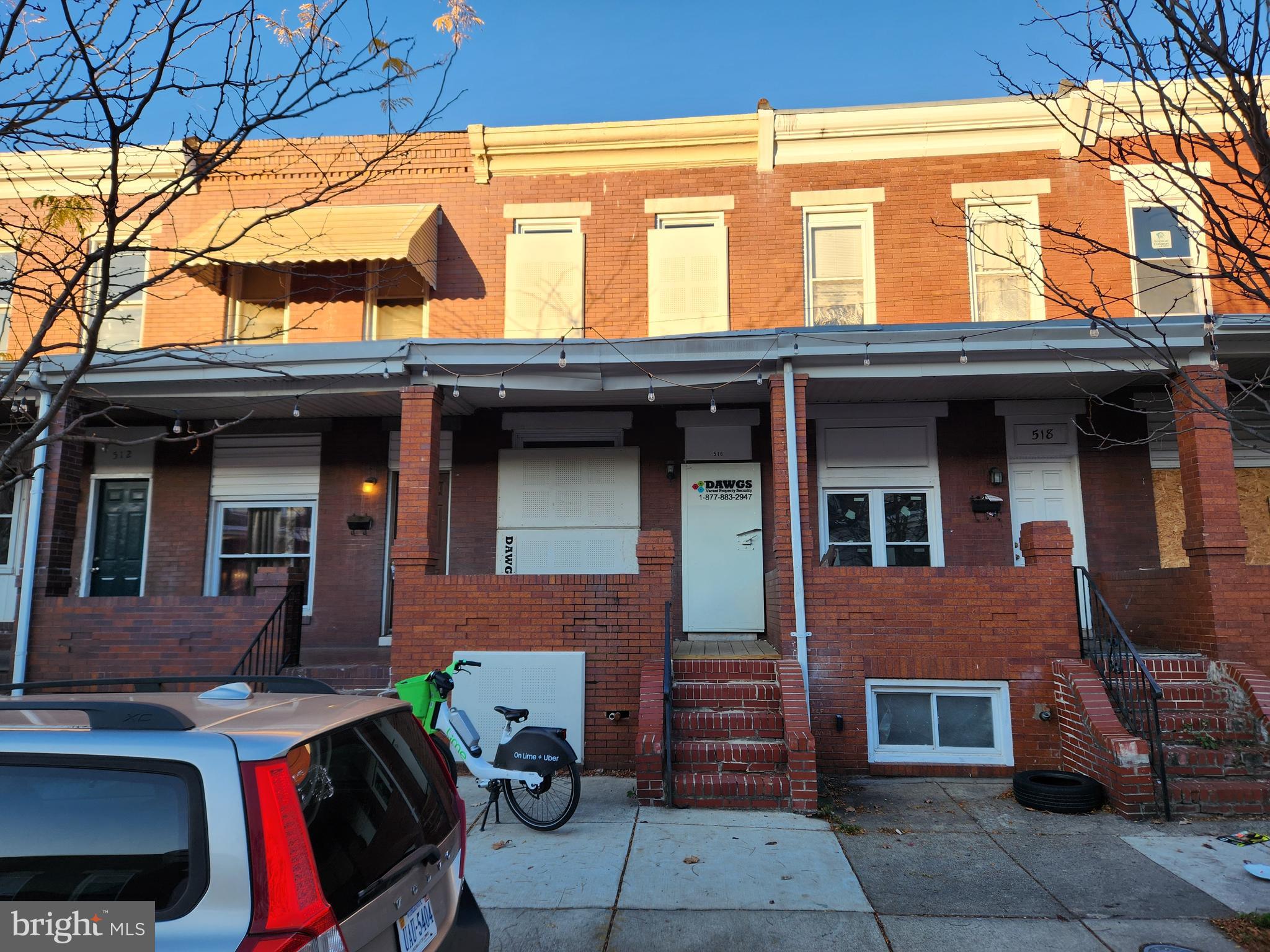 ELWOOD PARK - Residential
