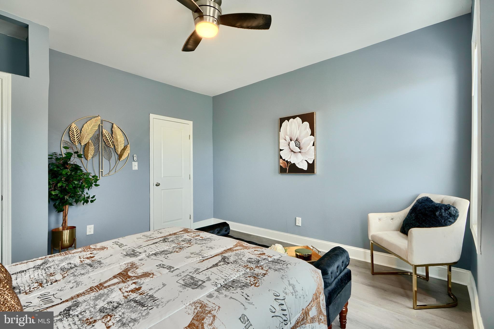 CLIFTON - Residential