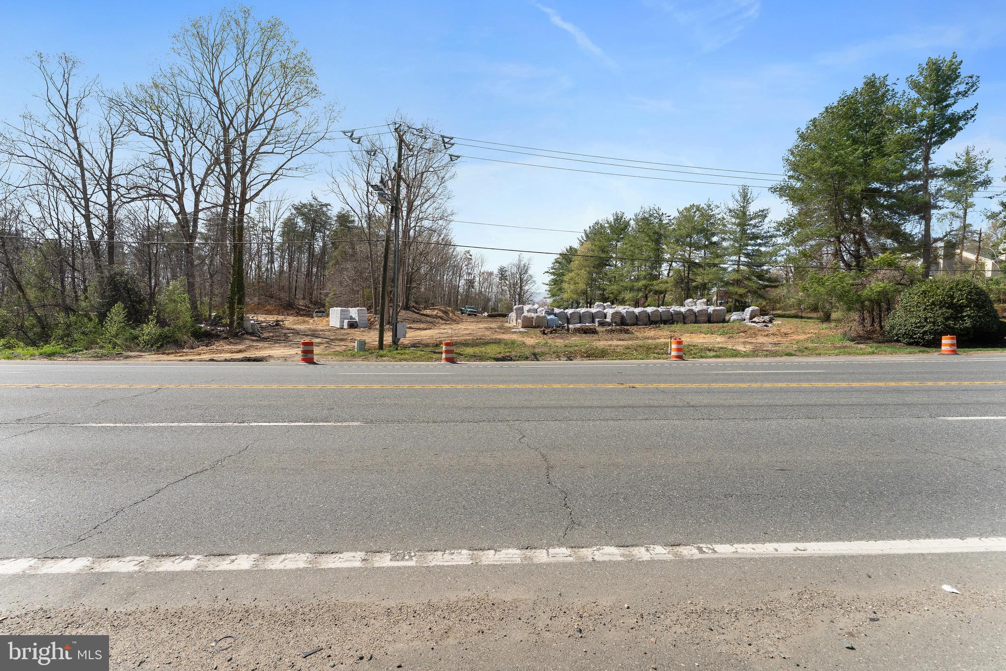 1.32-acre commercial parcel zoned B2 with strong frontage and visibility along Route 1. Ideal for retail, service, or redevelopment opportunities (buyer to verify). Excellent location within a growing corridor. 
Could be sold separate or combined as a package with TM:21-A-1-26, TM:21-A-1-26A,TM:21-A-1-26B, TM:21-A-1-20B.T.M. 21-80a. Property sold strictly as-is. Buyer to perform all due diligence regarding zoning, utilities, development potential, limited, if any, due diligence preferred, As Is buyer preferred. Seller is estate and/or heirs, specifically sold with no representations, warranties and/or guarantees as to property being sold.