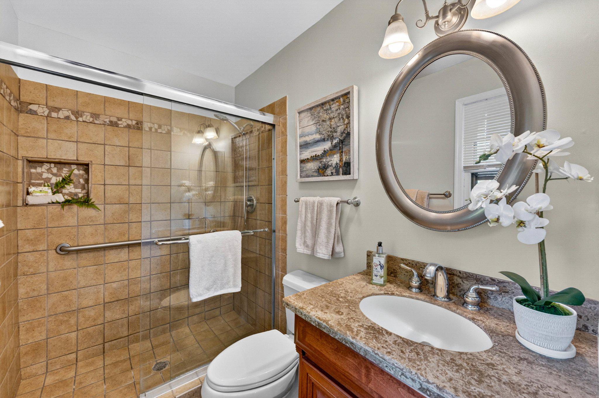 CRESCENT HILLS ESTATES - Residential