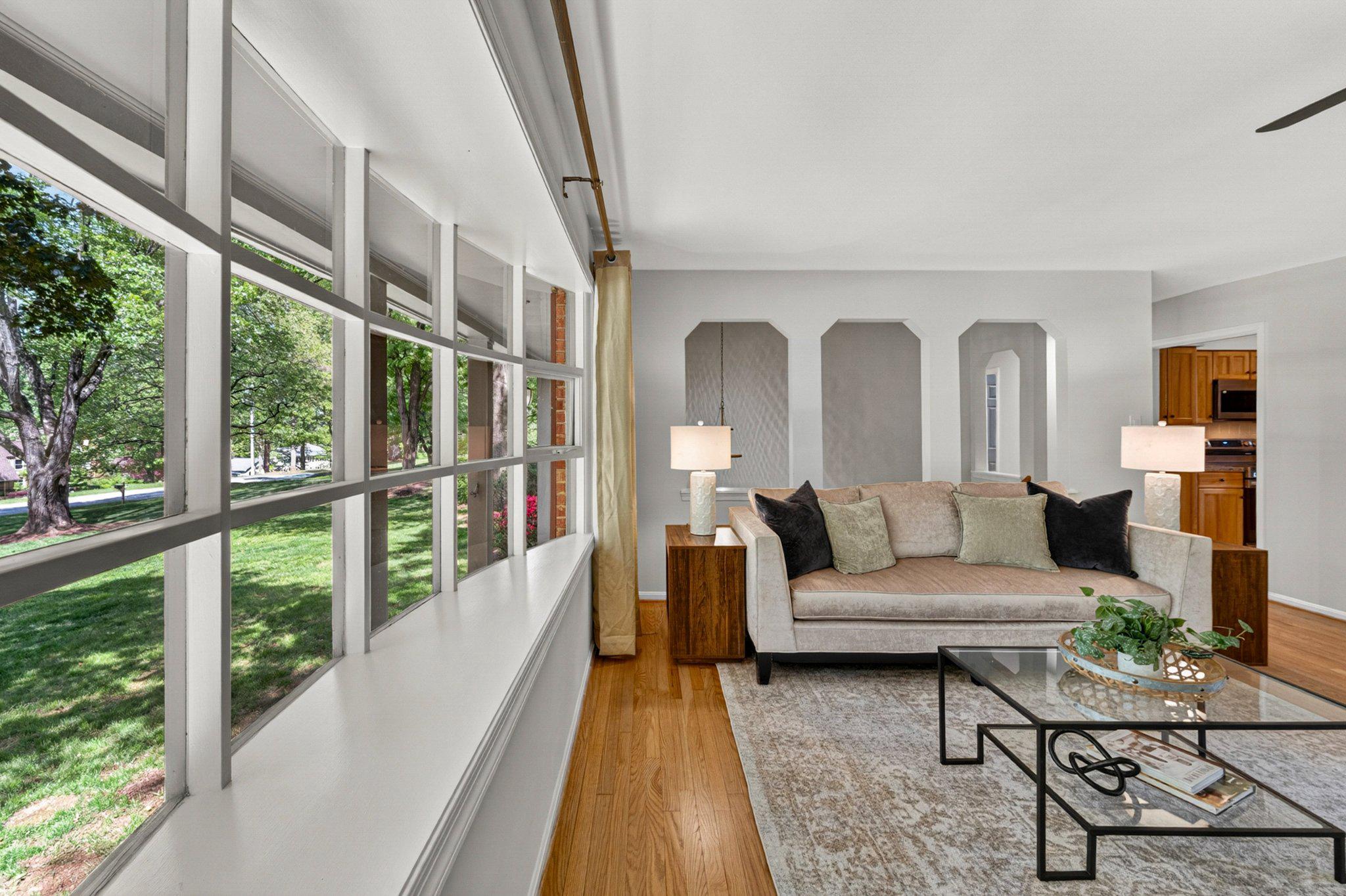 CRESCENT HILLS ESTATES - Residential