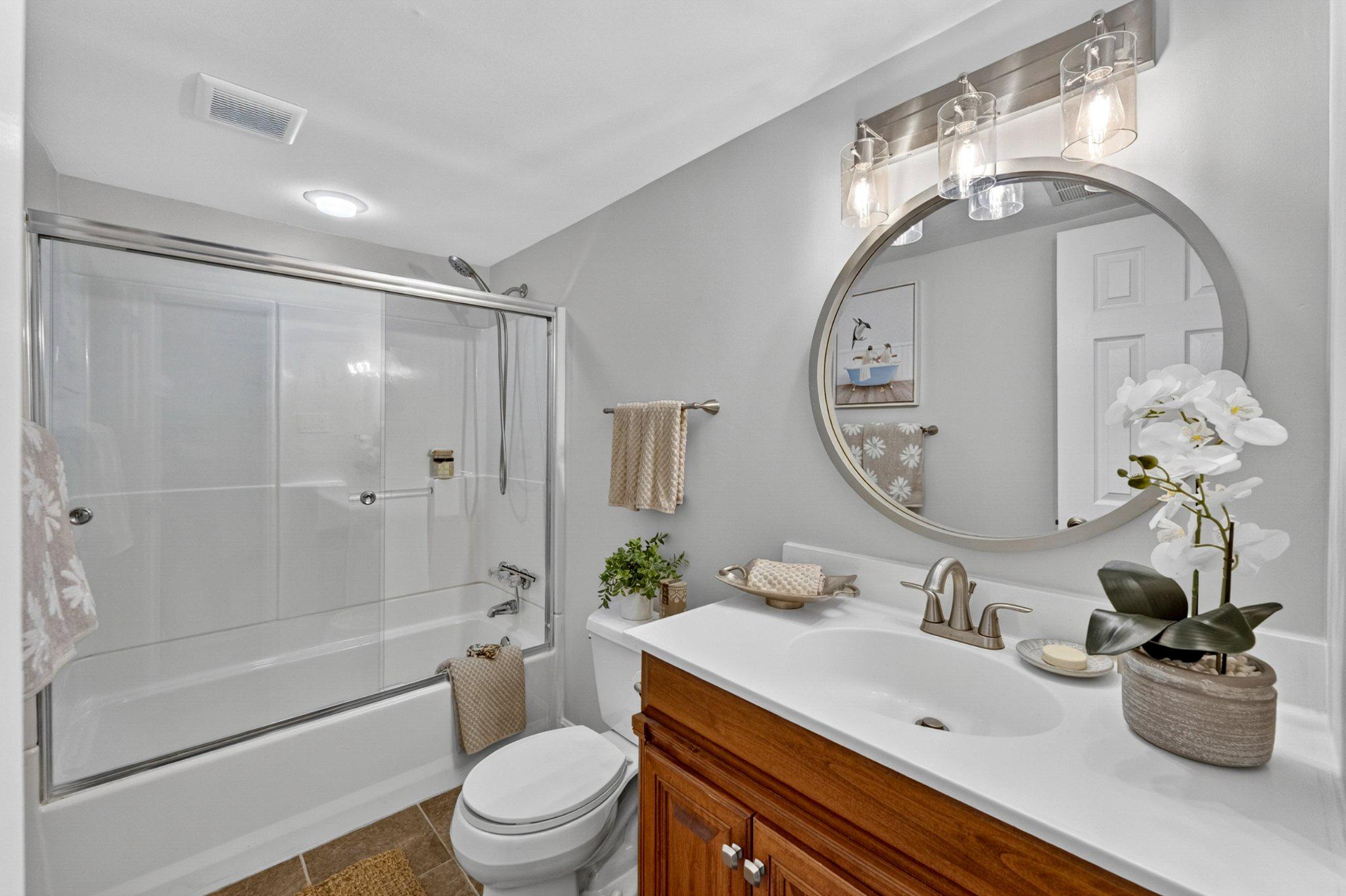 CRESCENT HILLS ESTATES - Residential