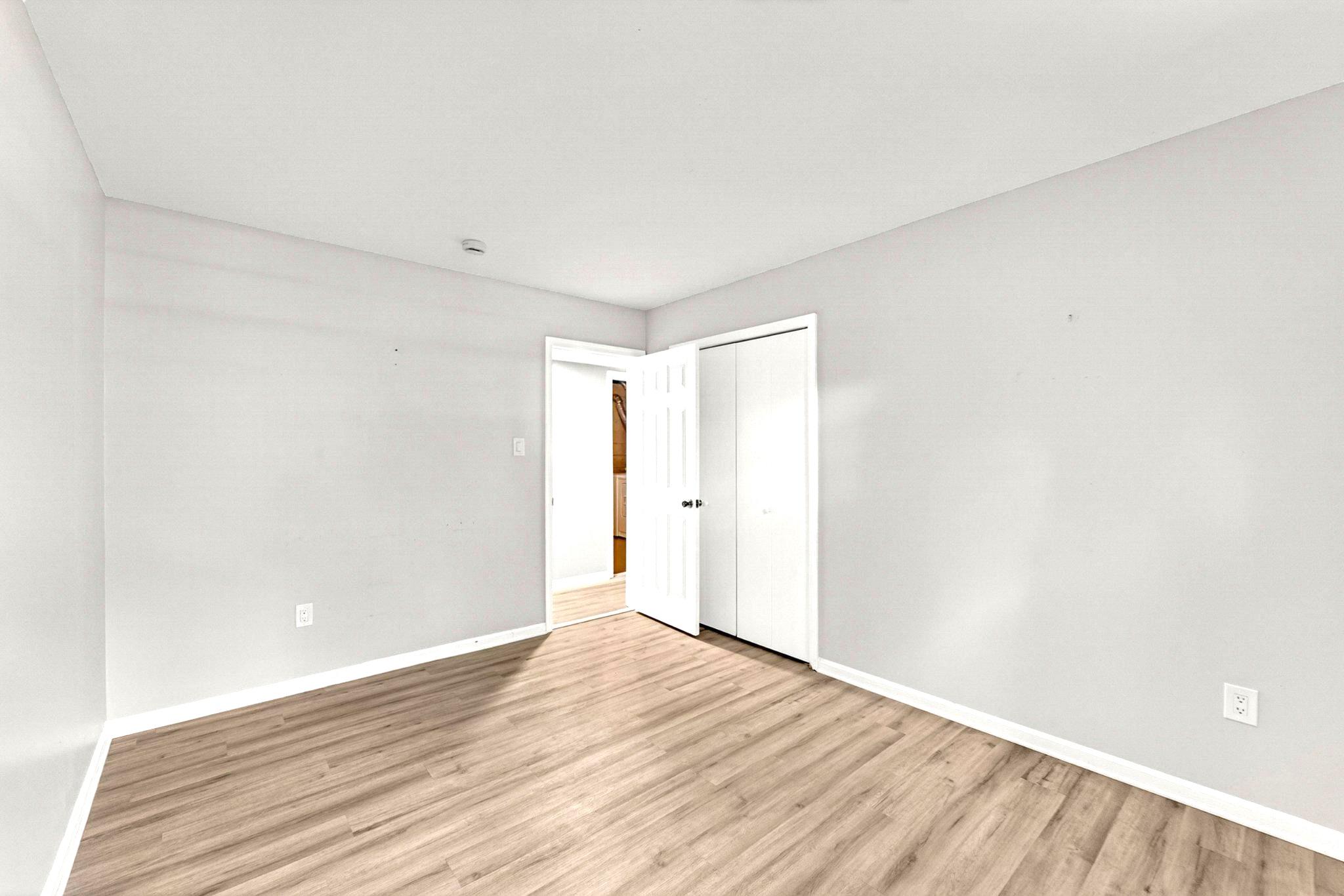 CRESCENT HILLS ESTATES - Residential