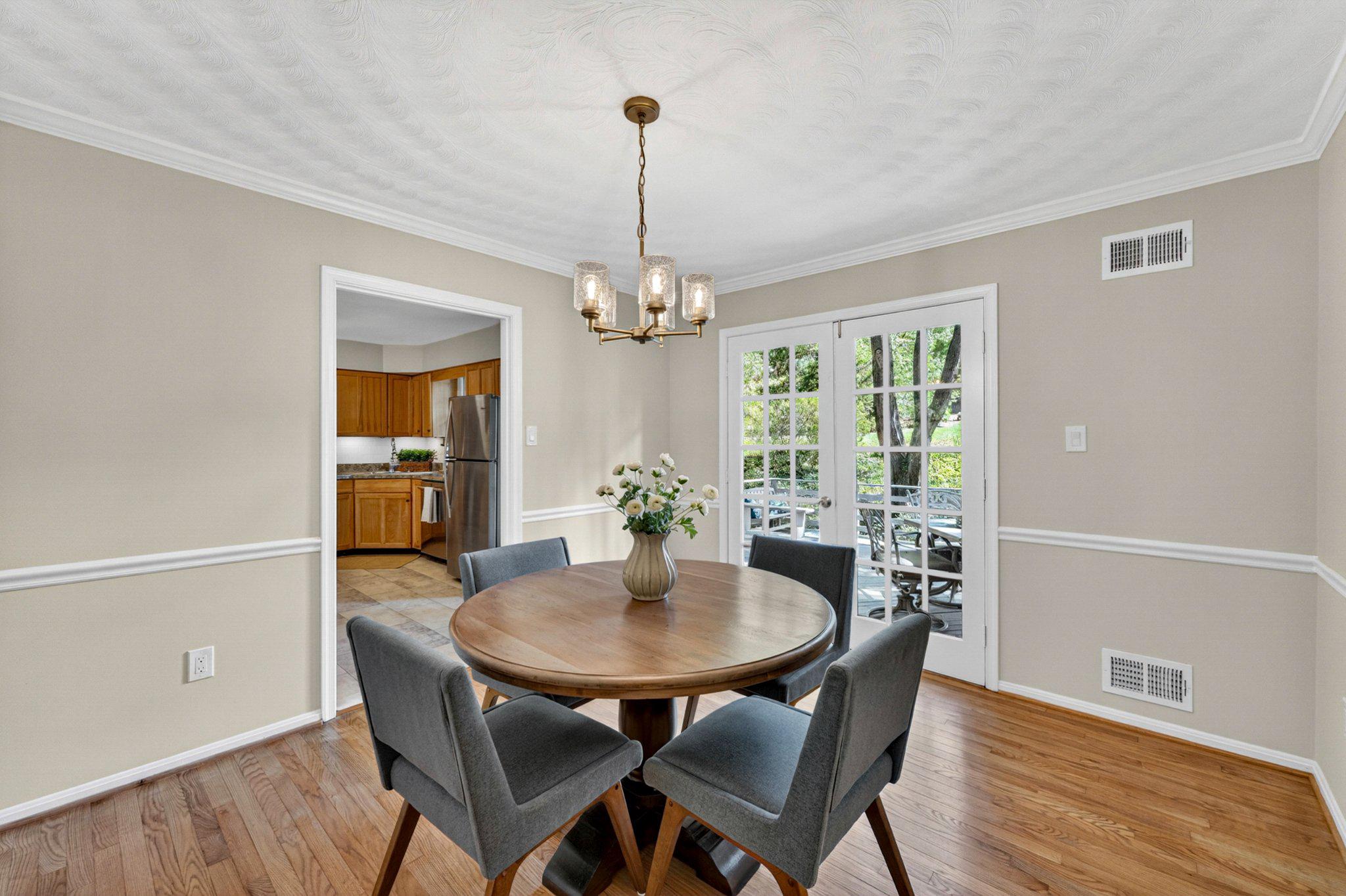 CRESCENT HILLS ESTATES - Residential