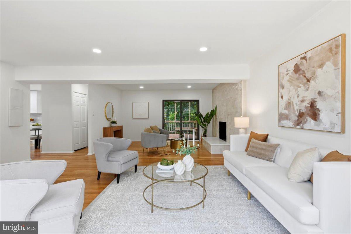 TIBURON - Residential