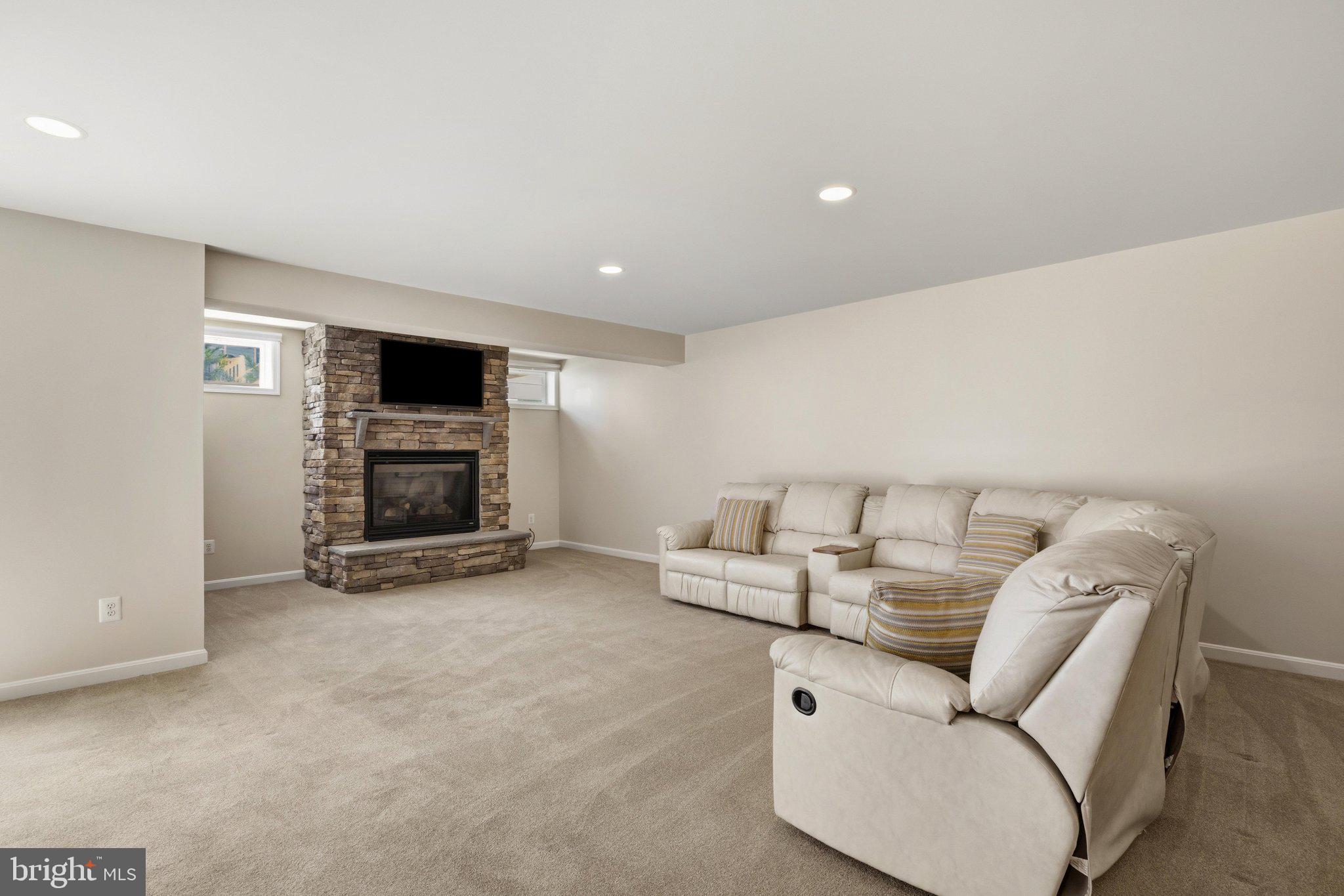 SHIPLEYS CROSSING - Residential