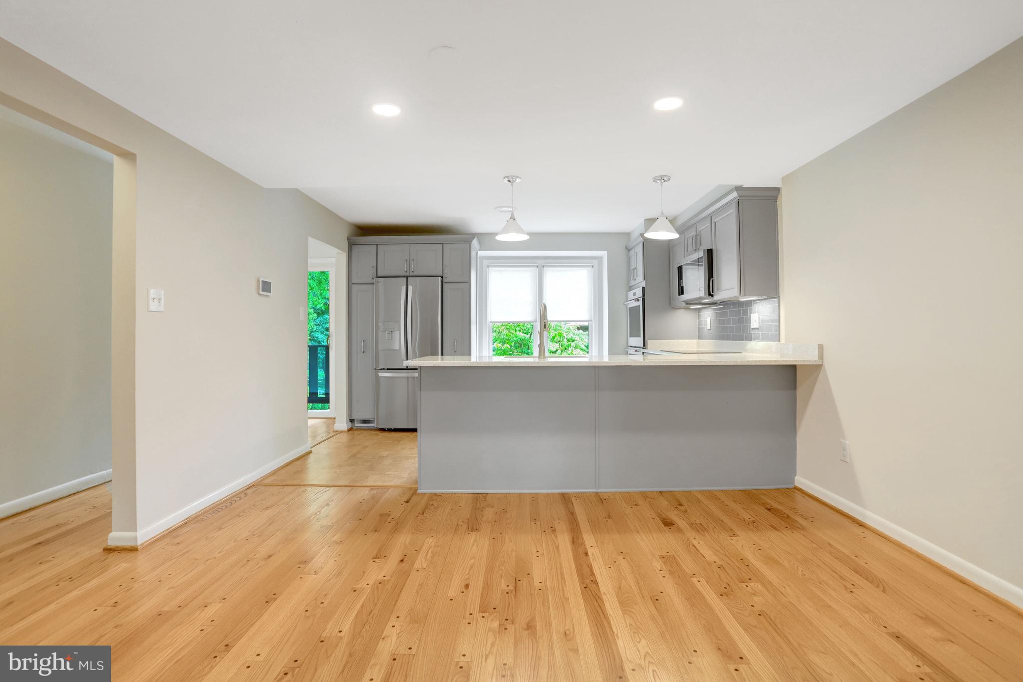 LAUDERDALE - Residential