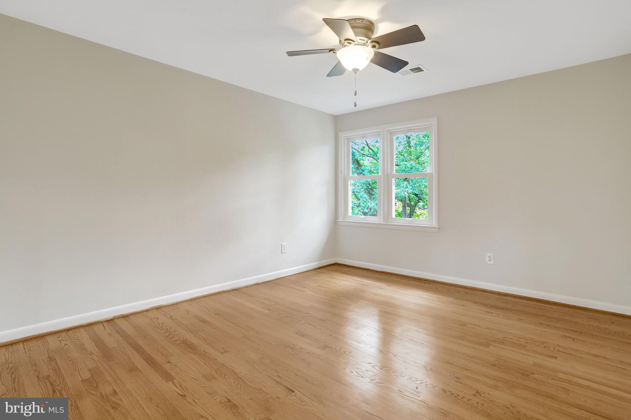 LAUDERDALE - Residential
