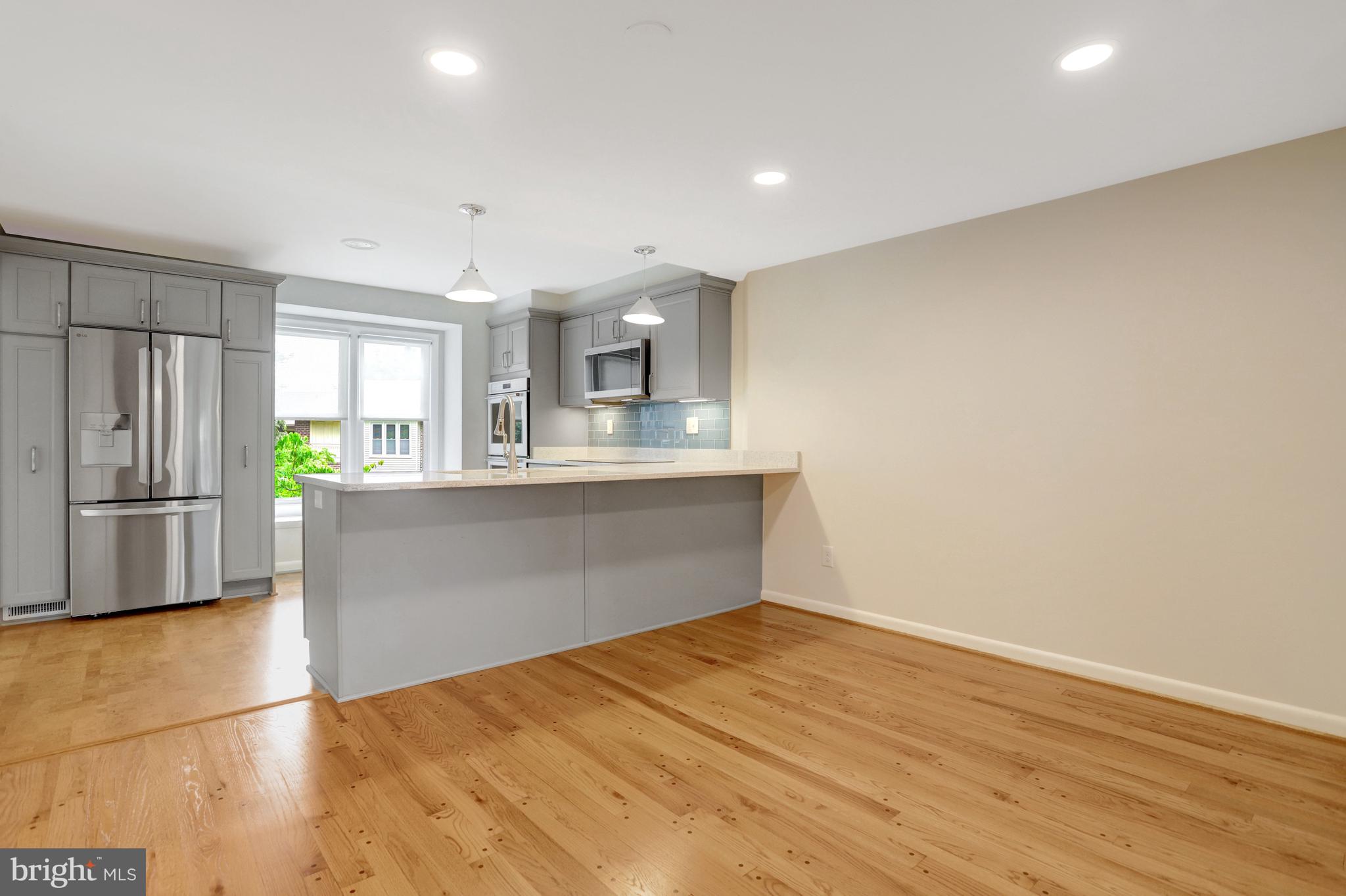 LAUDERDALE - Residential