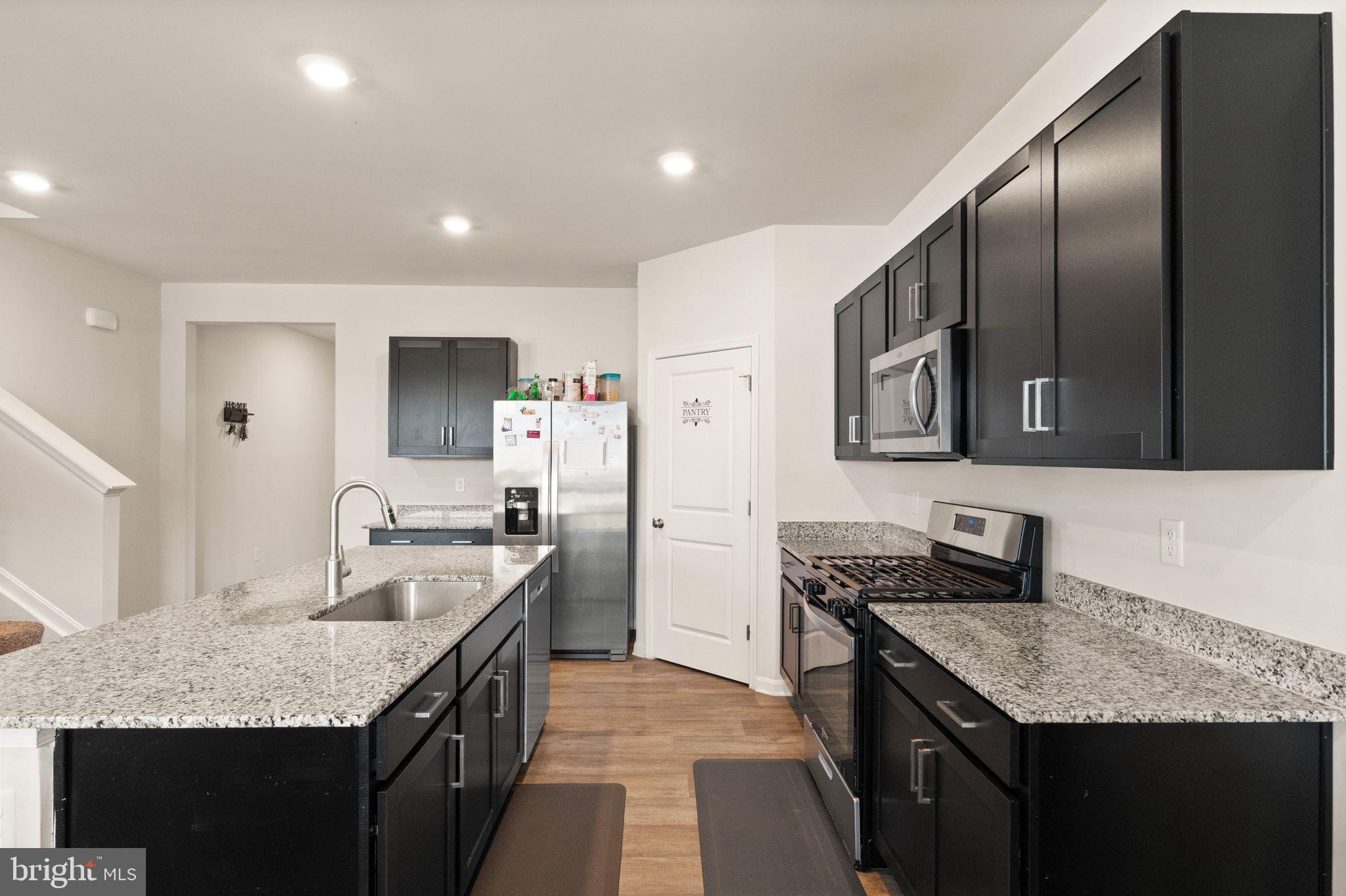 WEST WIND - Residential