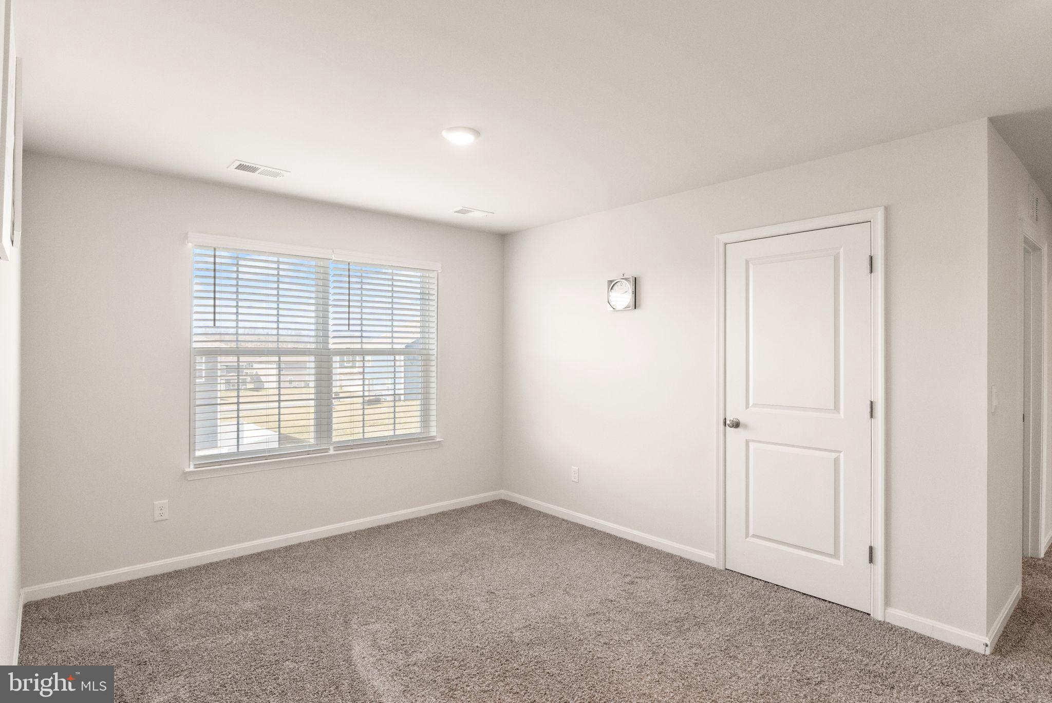 WEST WIND - Residential