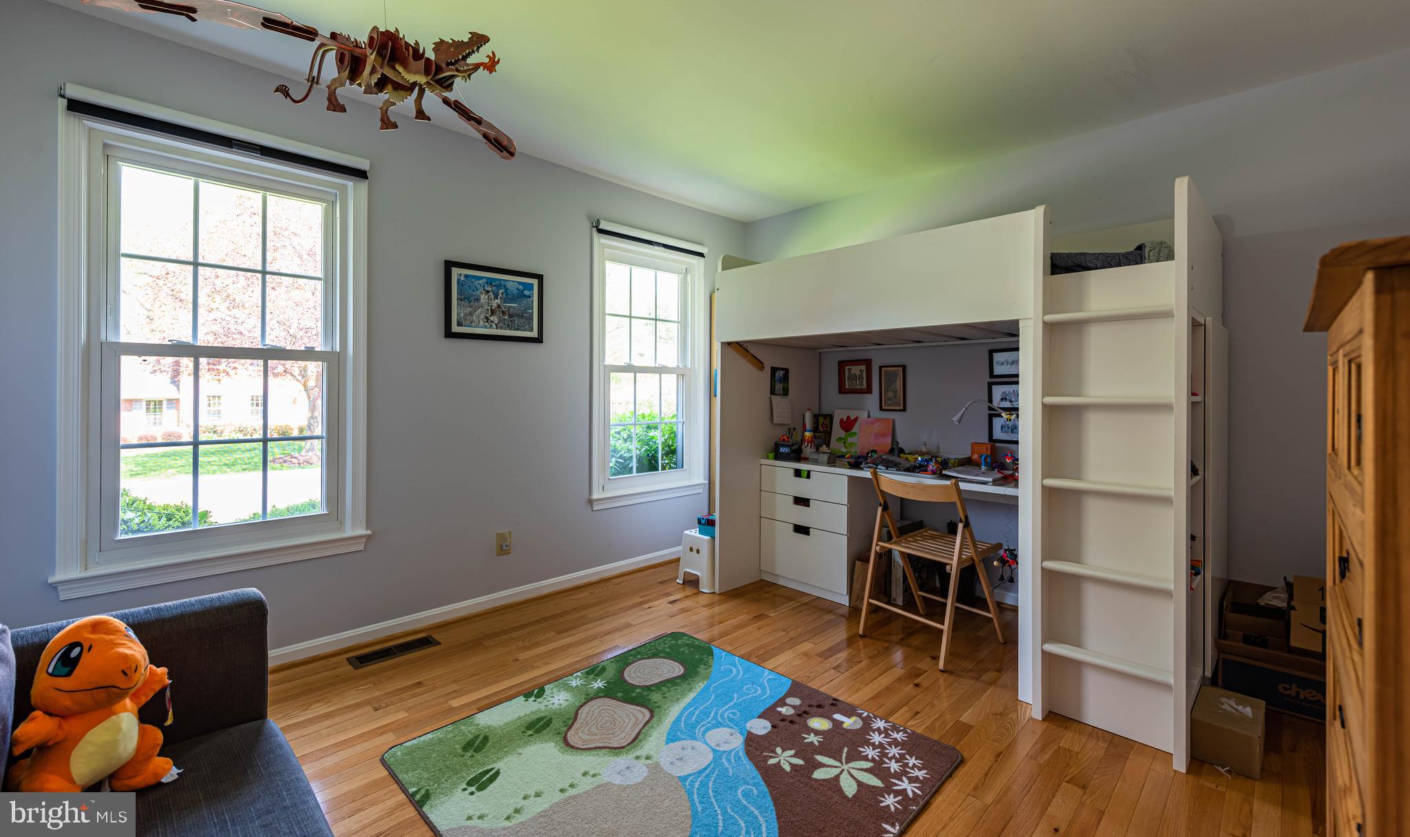 LOCUST HILL - Residential Lease