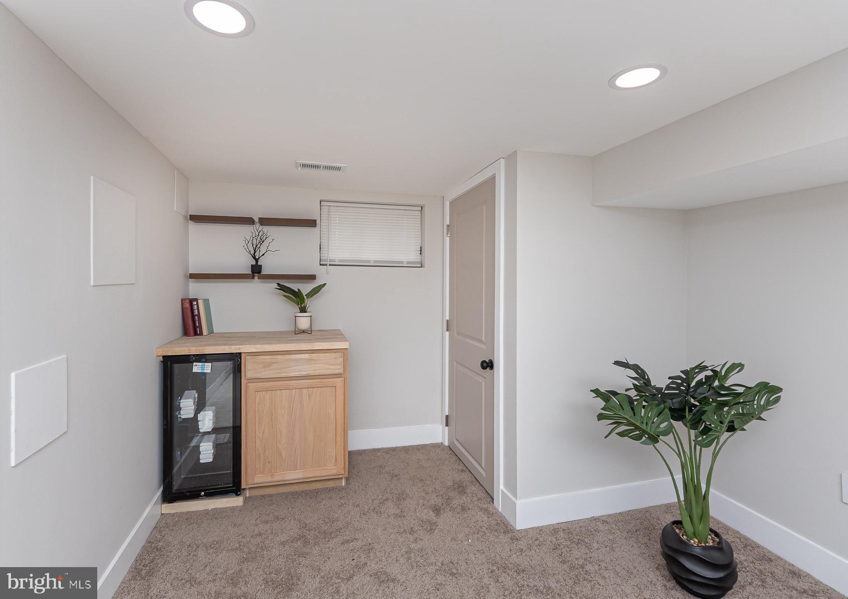 FULLERTON FARMS - Residential