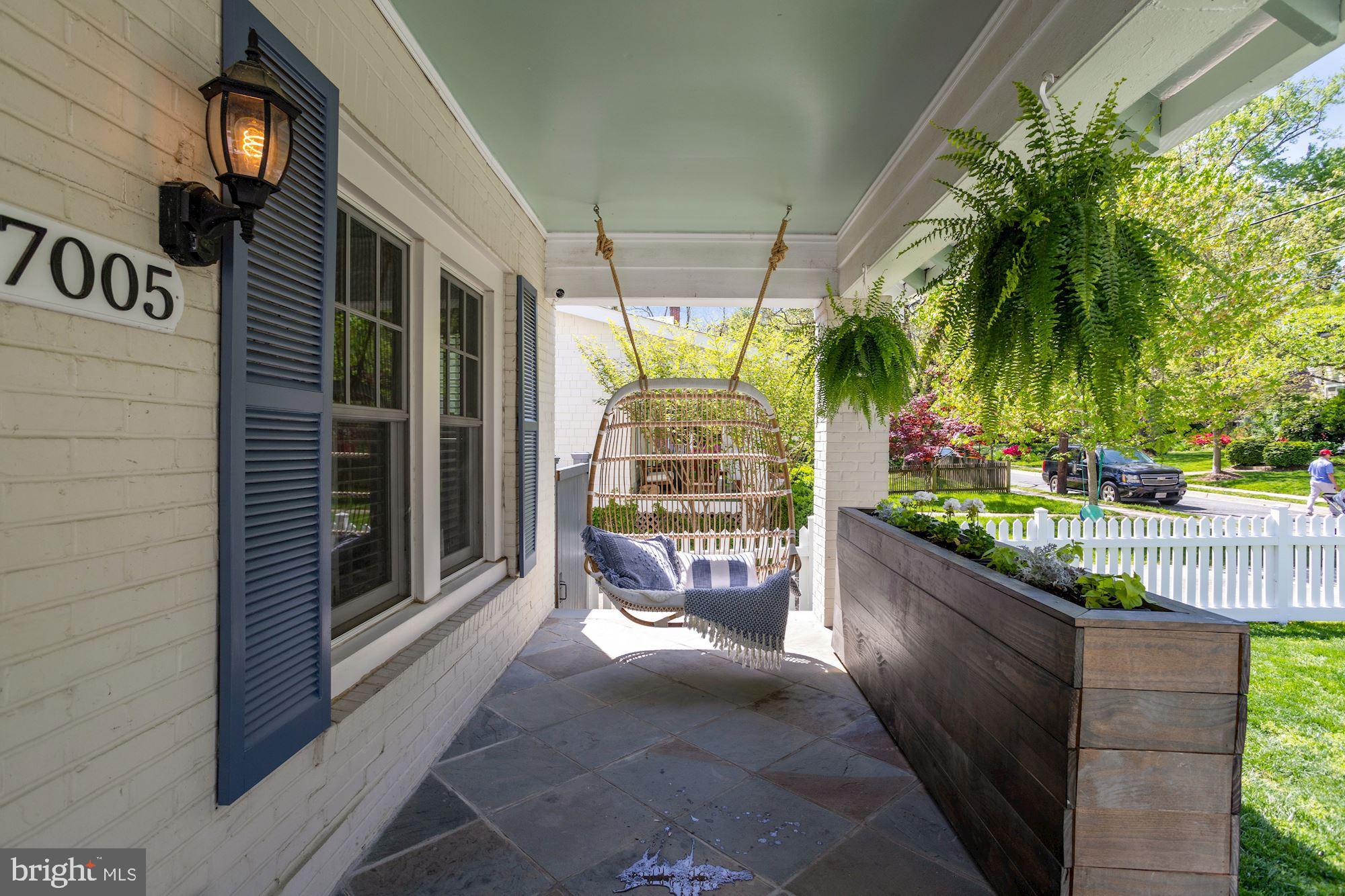 CHEVY CHASE - Residential