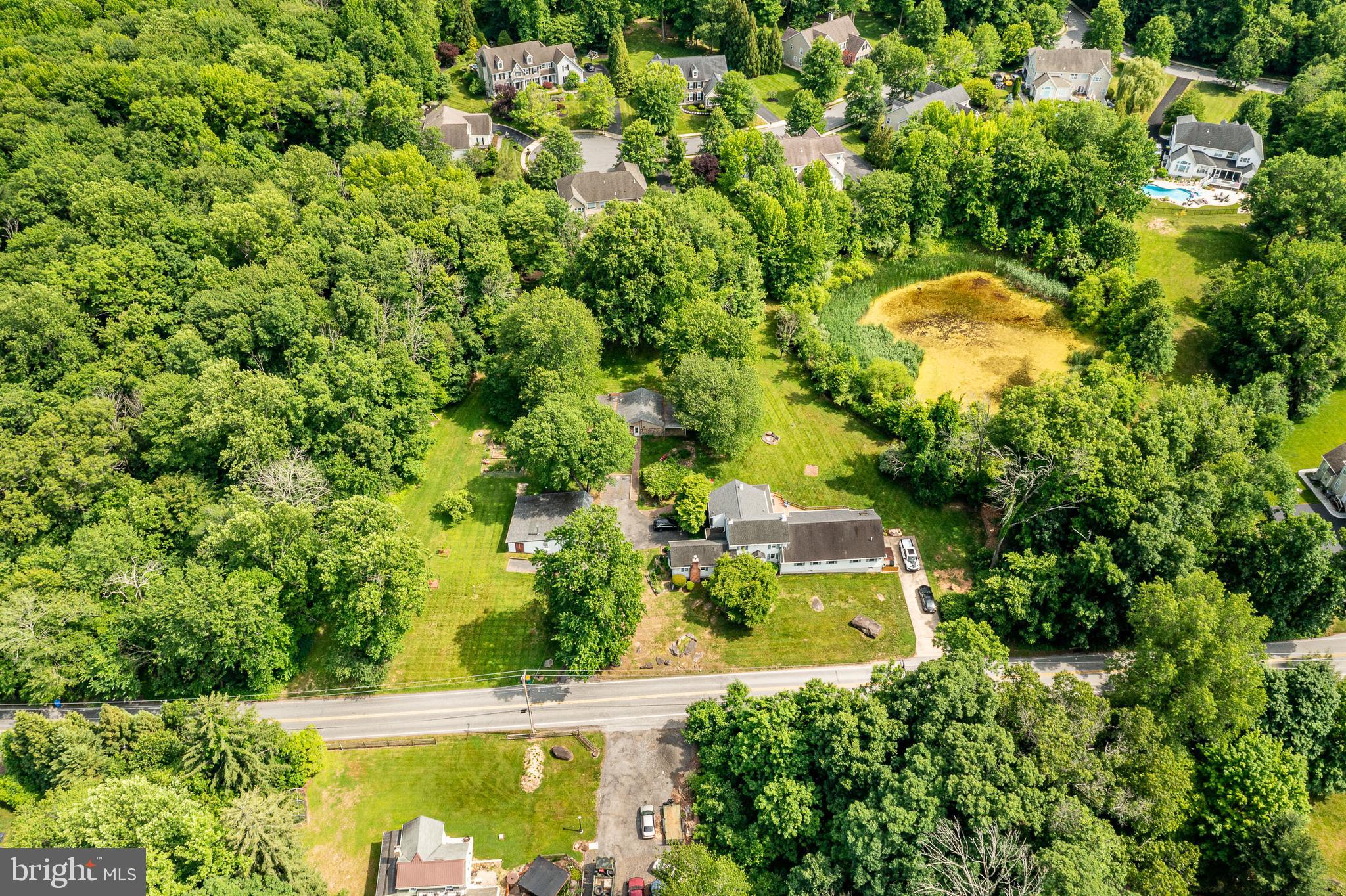 SWEET HOLLOW - Residential
