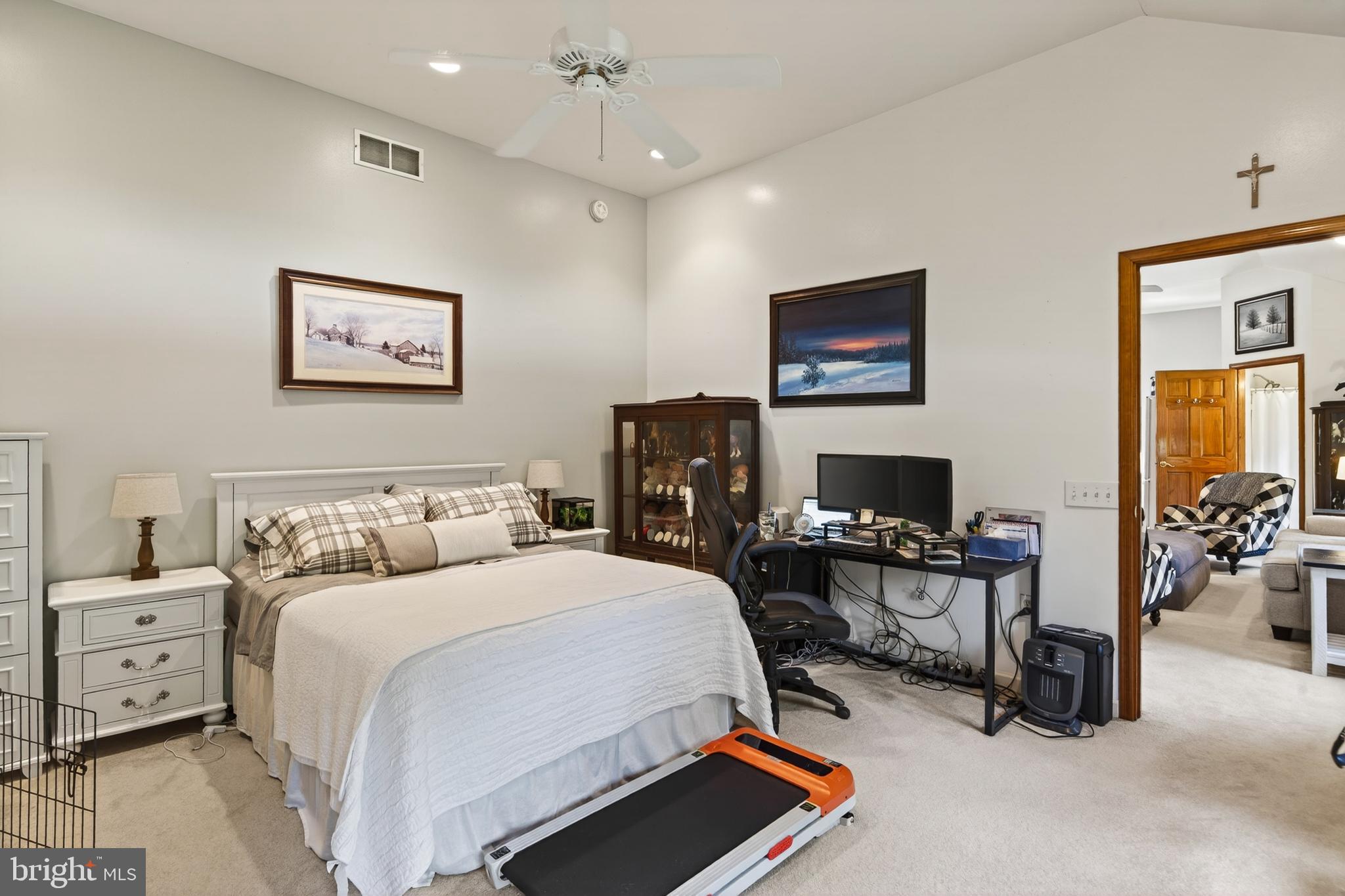SWEET HOLLOW - Residential