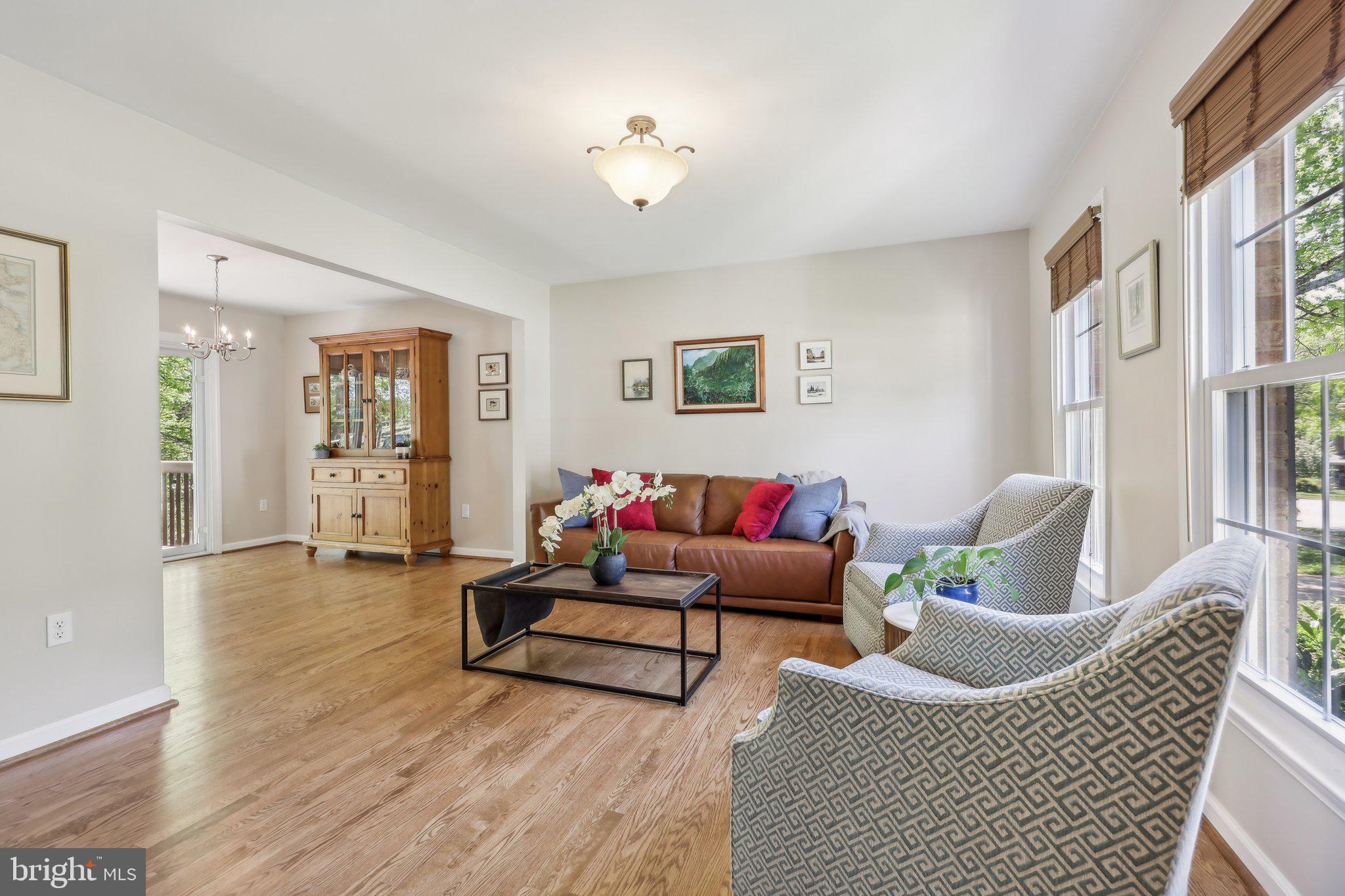 LAKE RIDGE - Residential