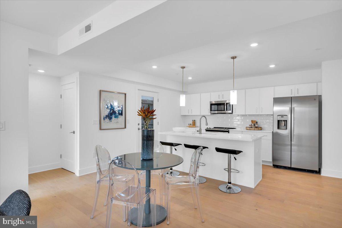 BELLA VISTA - Residential