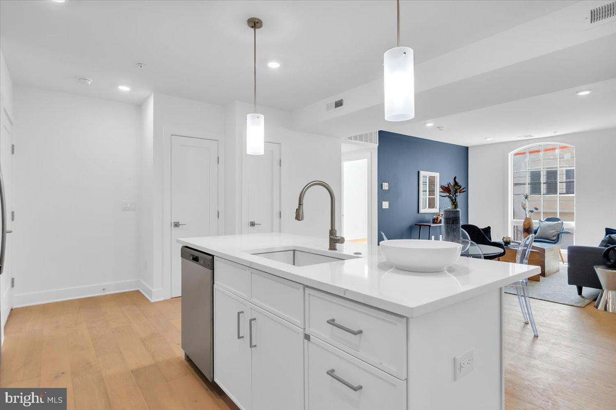 BELLA VISTA - Residential