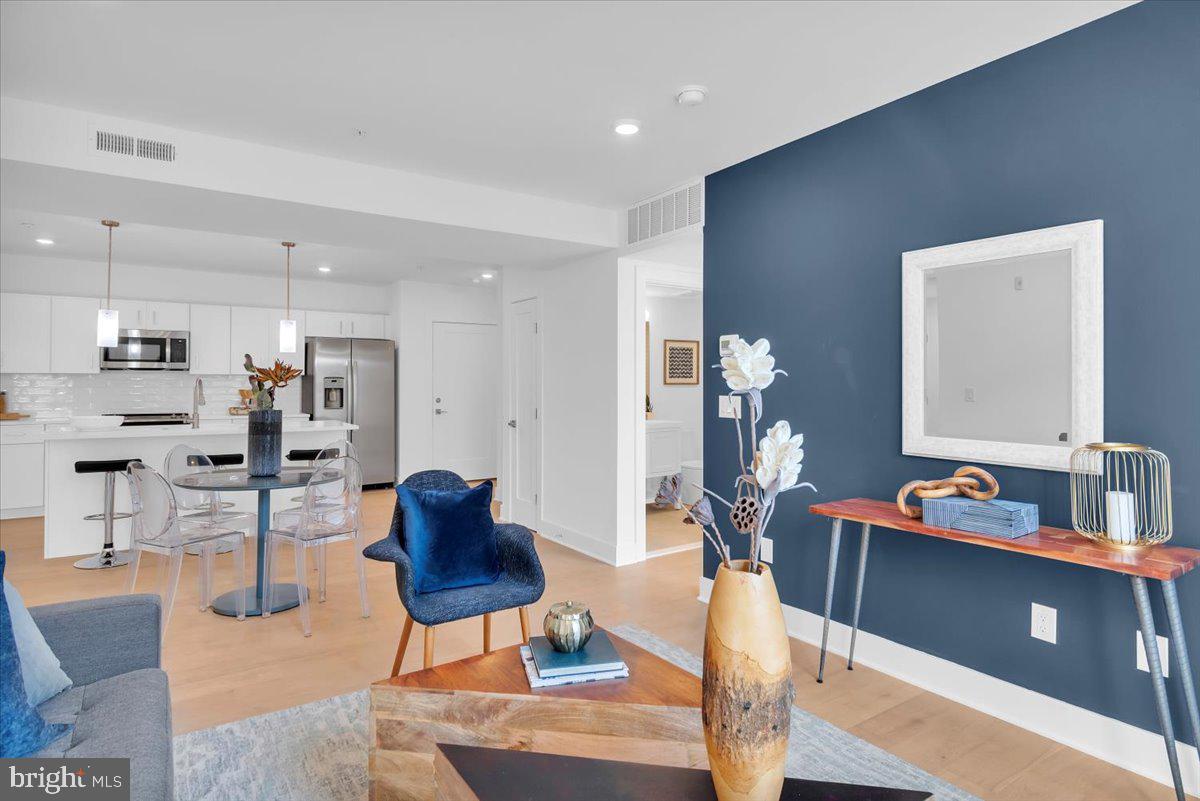 BELLA VISTA - Residential